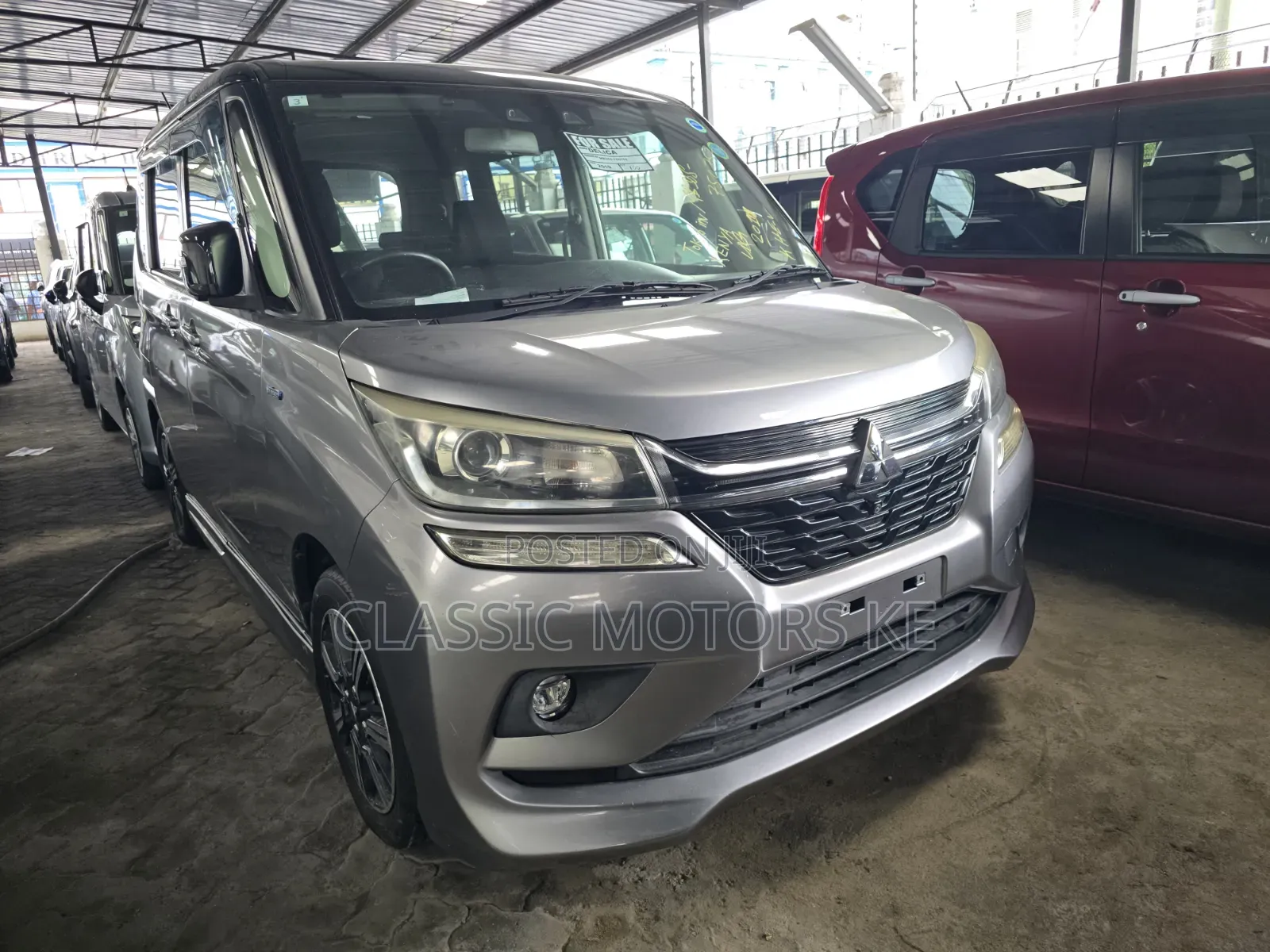 Mitsubishi SpaceWagon 2019 Gray