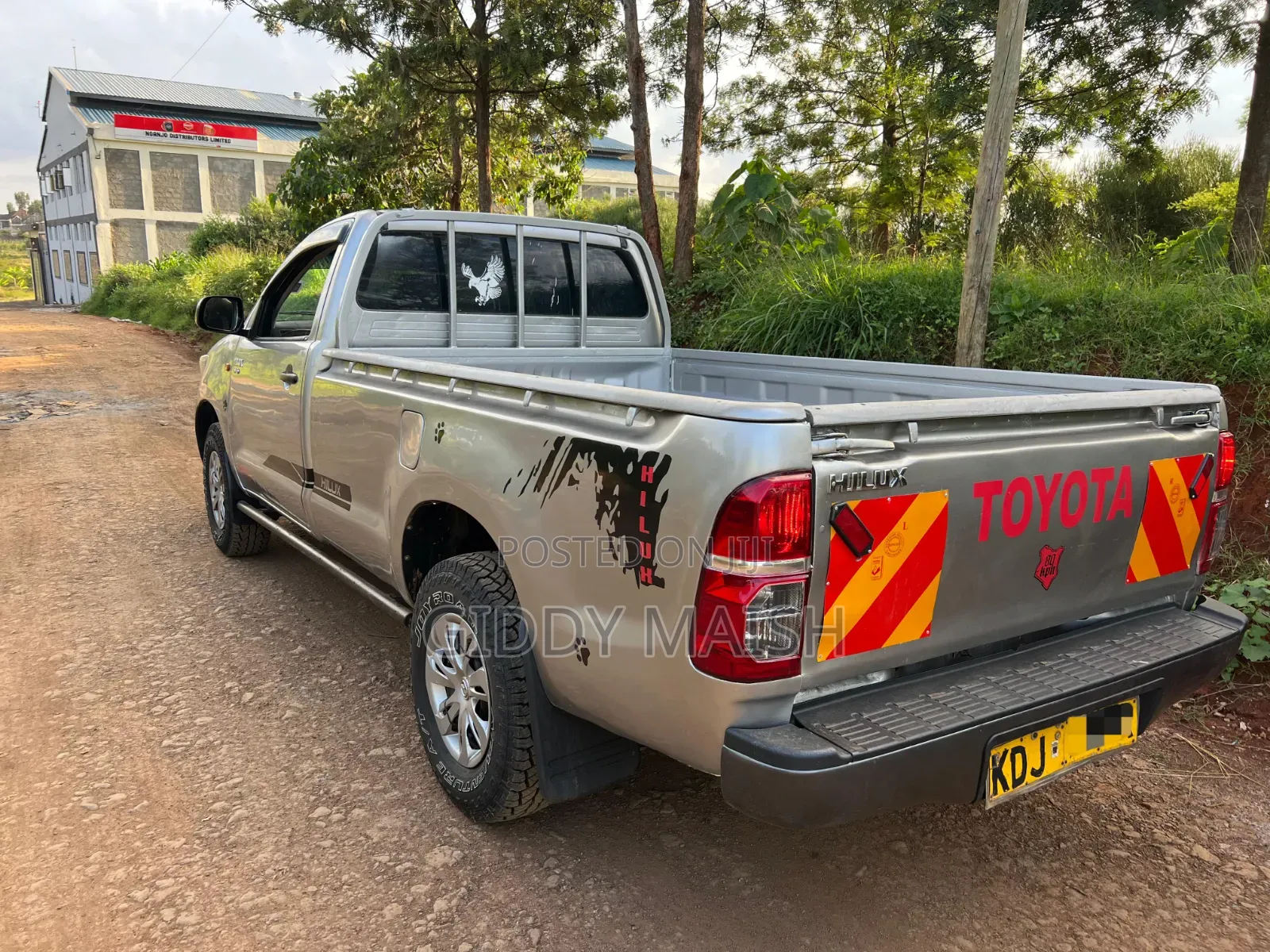 Toyota Hilux 3.0 D-4D 4x4 2015 Silver
