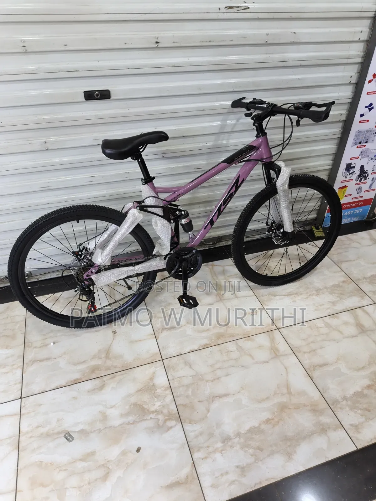 Mountain Bike Size 26 With Full Suspension " 21 Speed