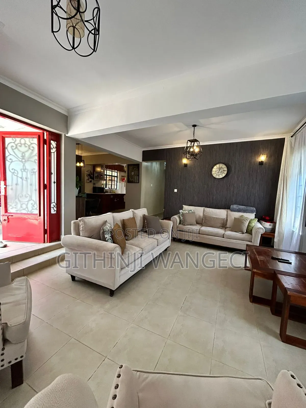 5bdrm Mansion in Near Olkeri Primary for sale