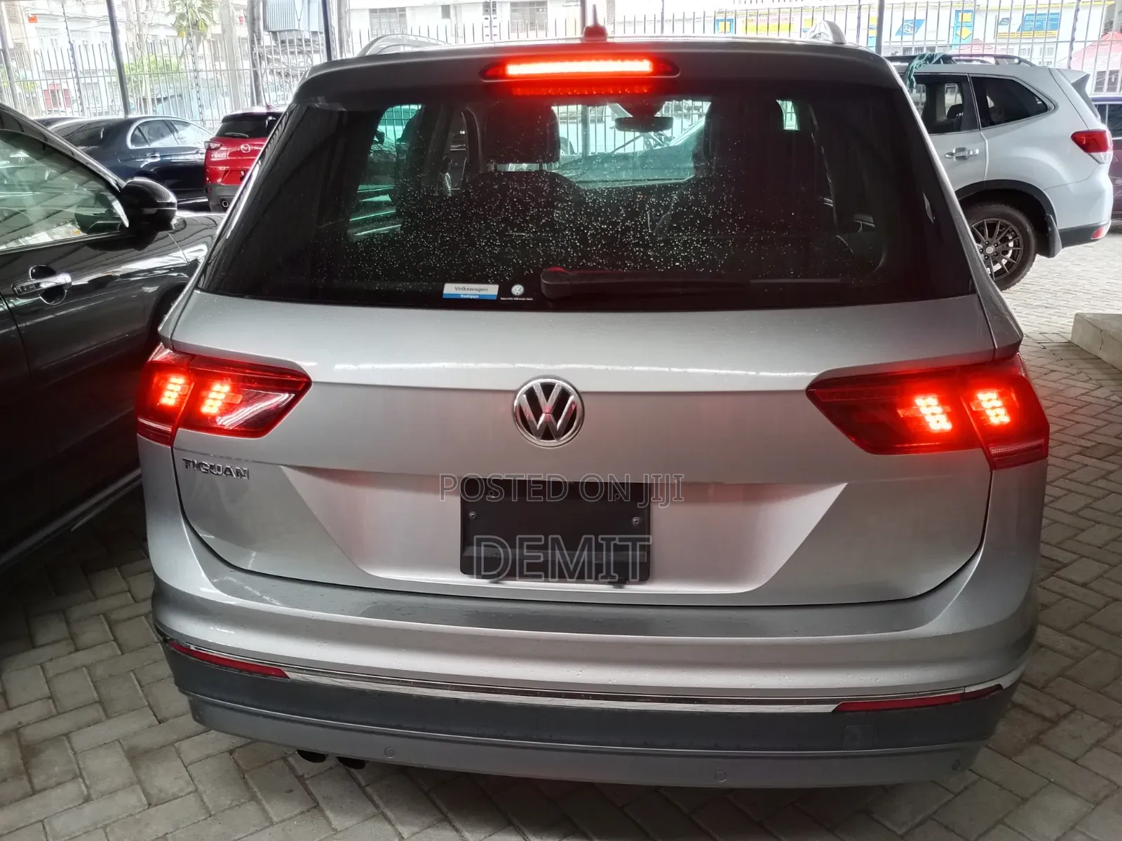 Volkswagen Tiguan 2018 Gold