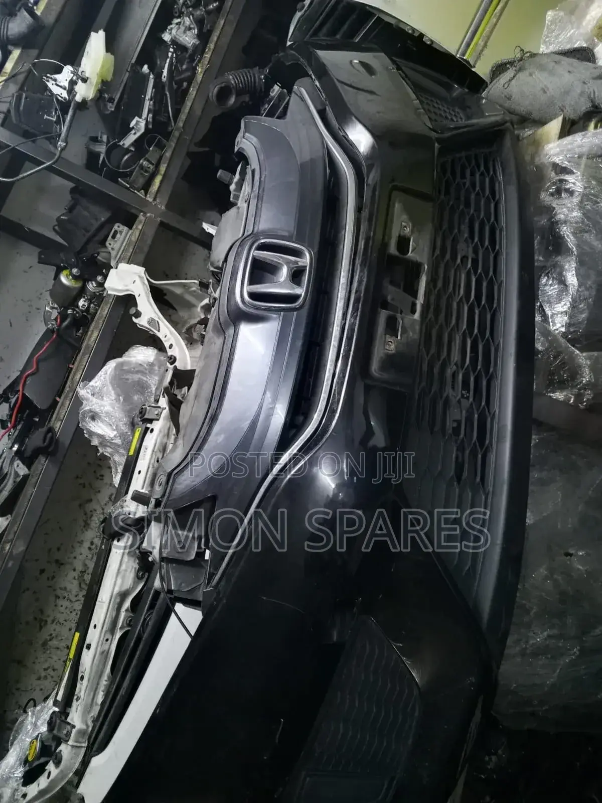 Honda Fit Hybrid Nosecut 2013–2020 Original Ex-Japan