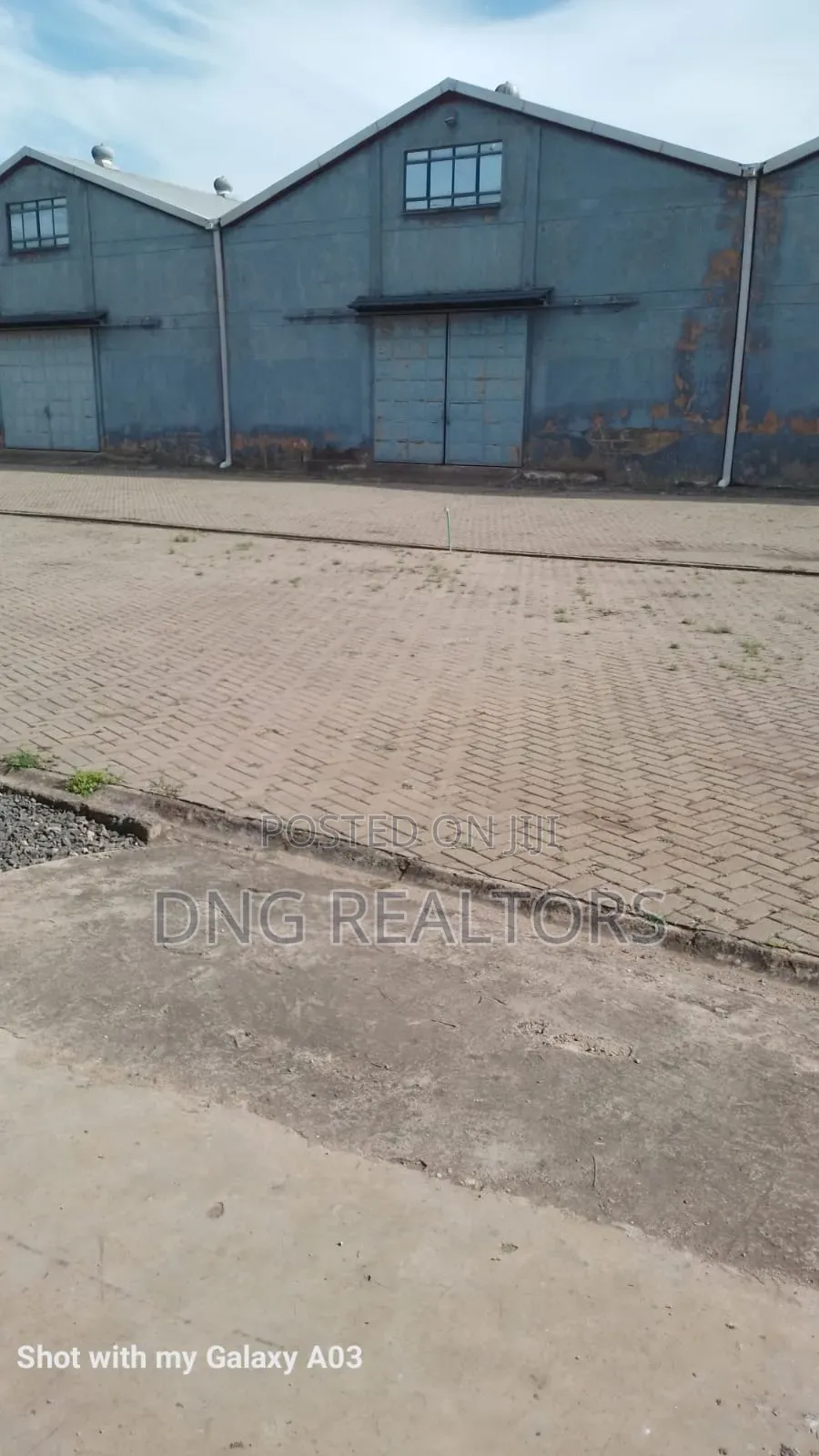 Spacious 8,500 SQFT Warehouse With Mezzanine – Icd Area