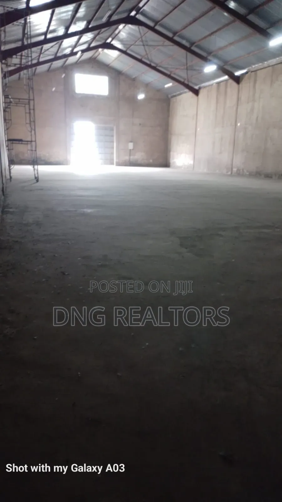 Spacious 8,500 SQFT Warehouse With Mezzanine – Icd Area