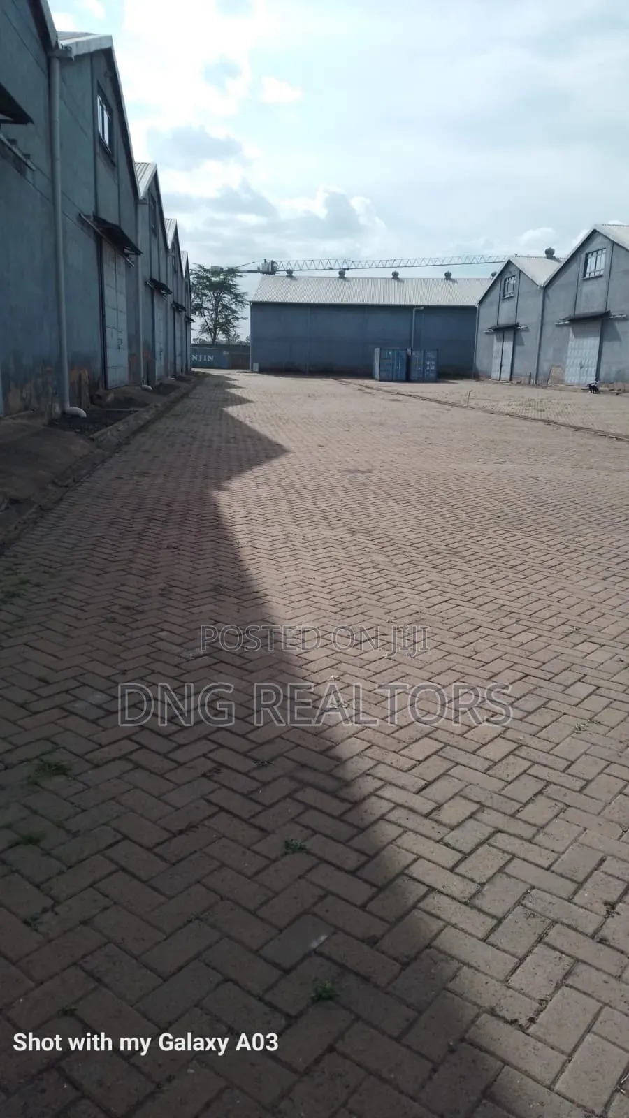 Spacious 8,500 SQFT Warehouse With Mezzanine – Icd Area