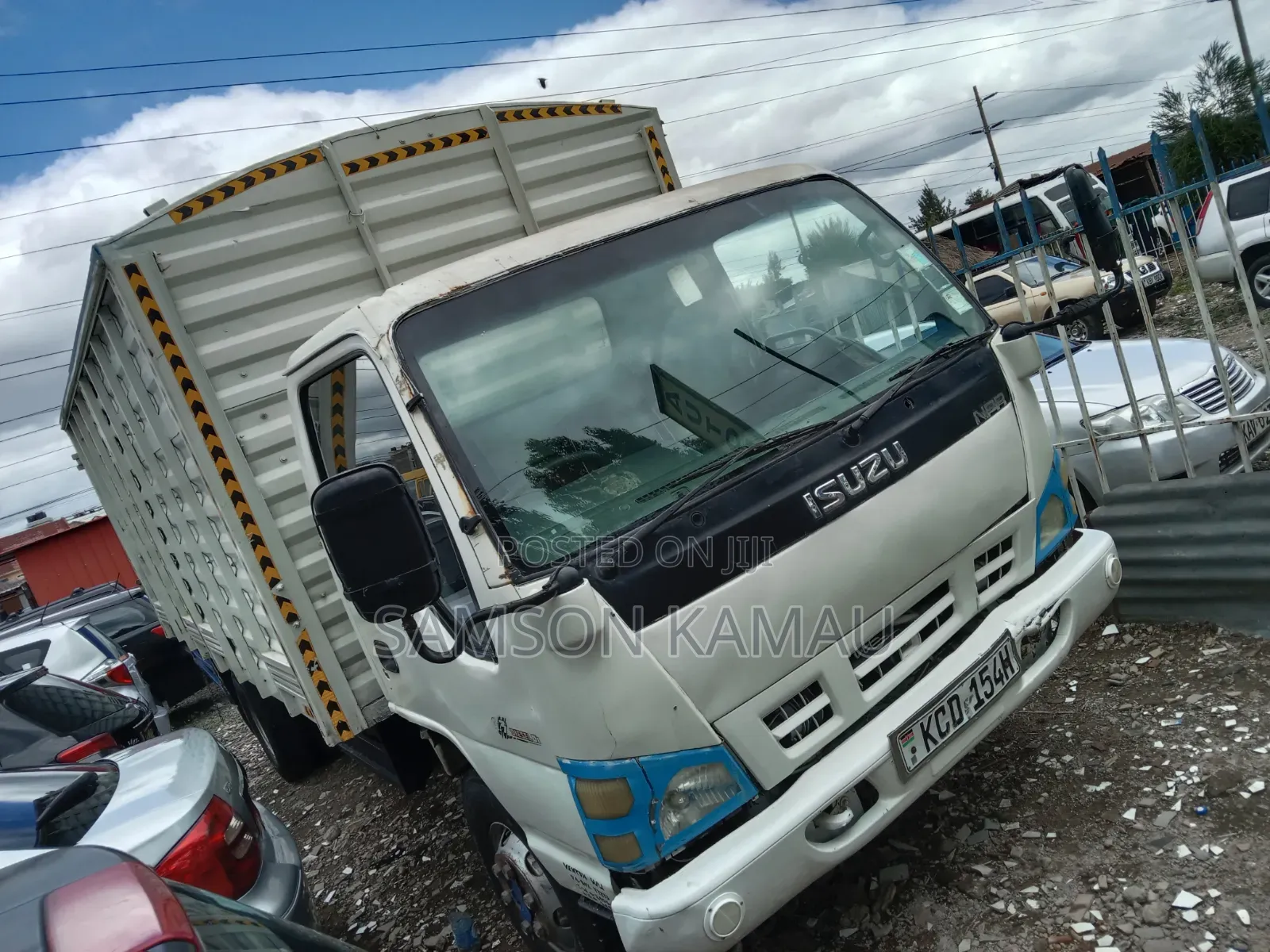 Isuzu NPR Canter
