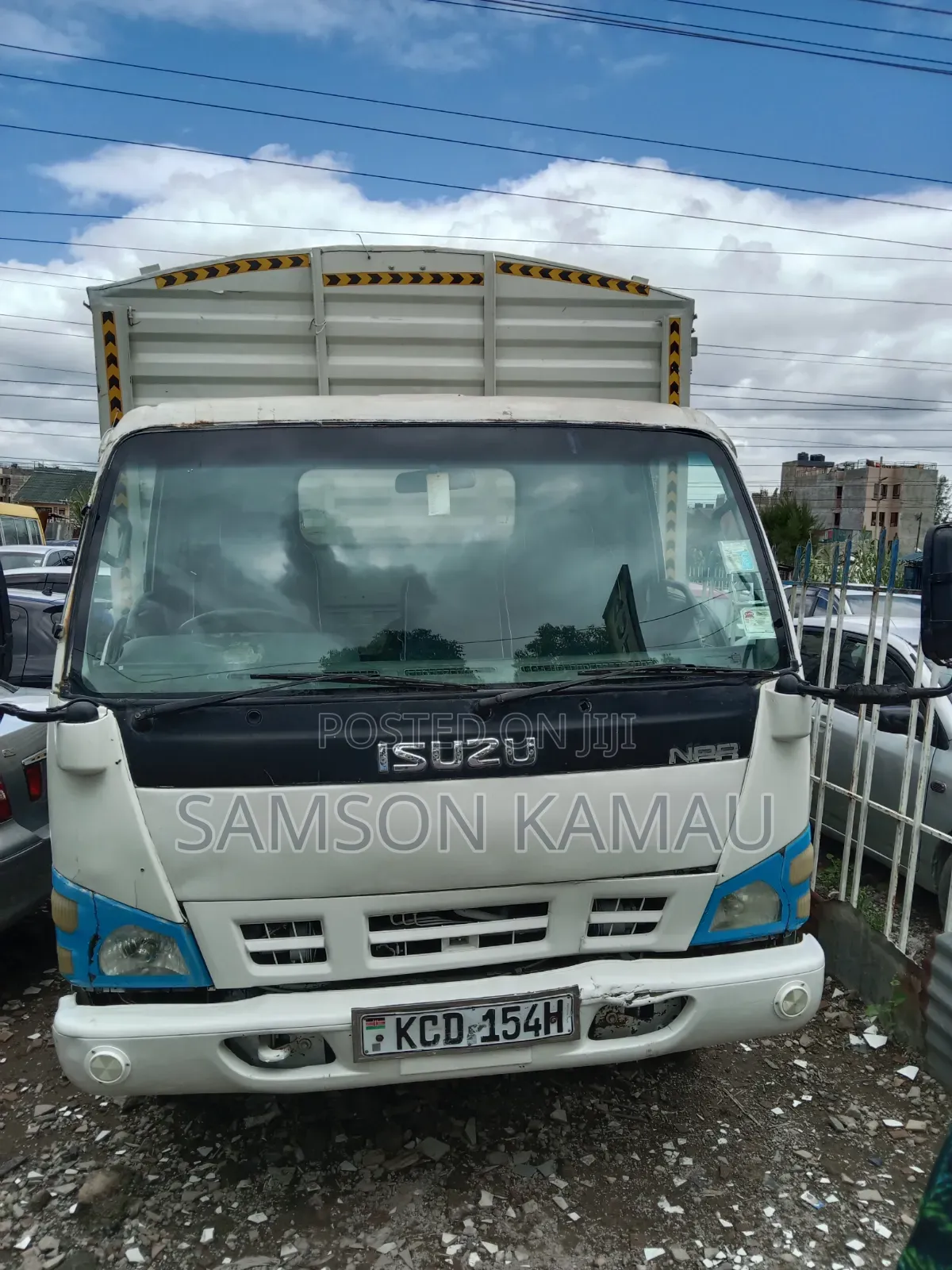 Isuzu NPR Canter