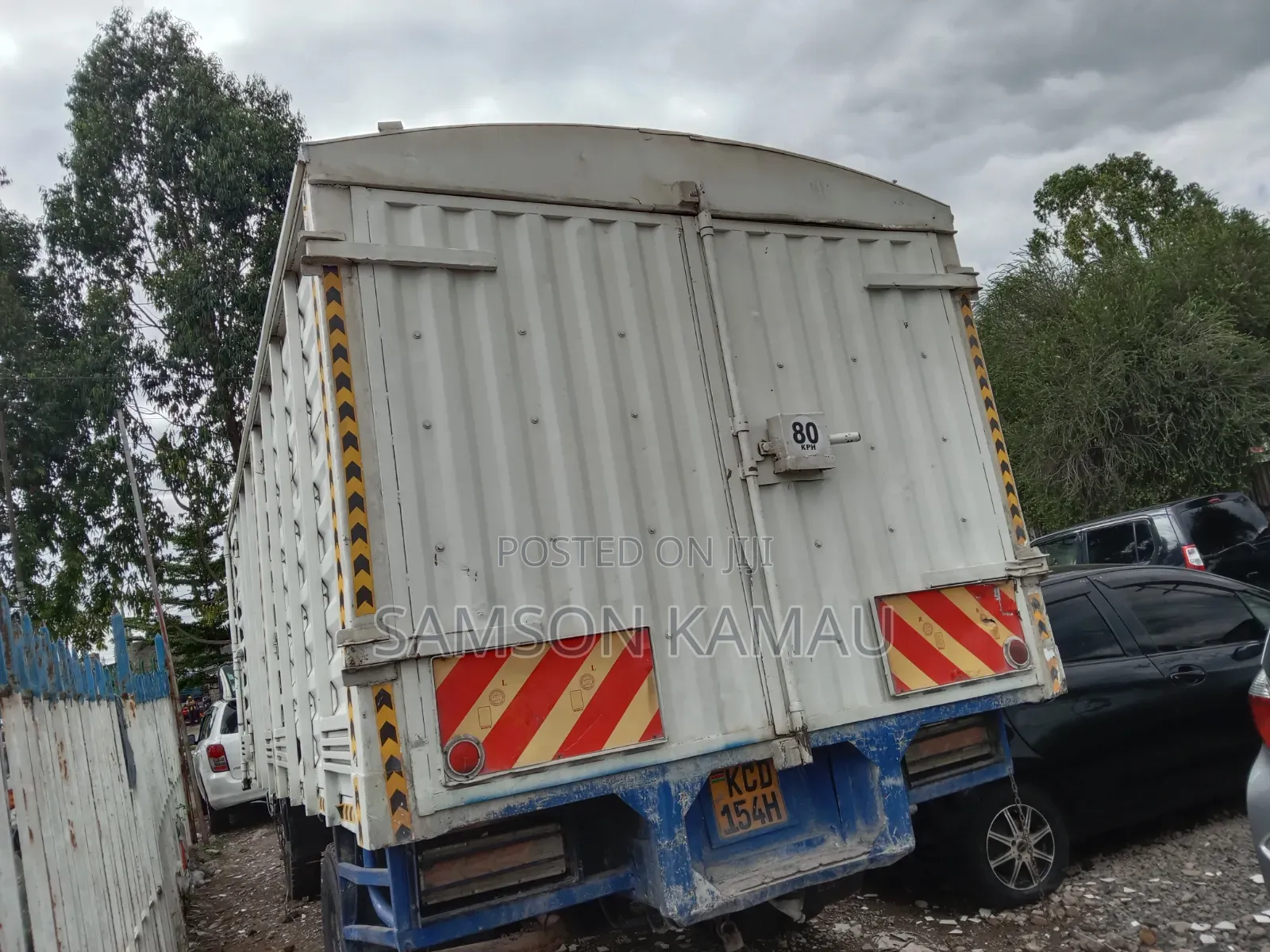 Isuzu NPR Canter