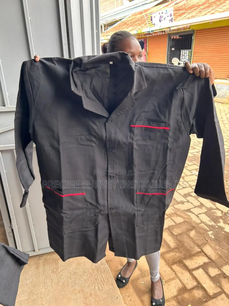 Lightweight Dust Coat For Construction Sites