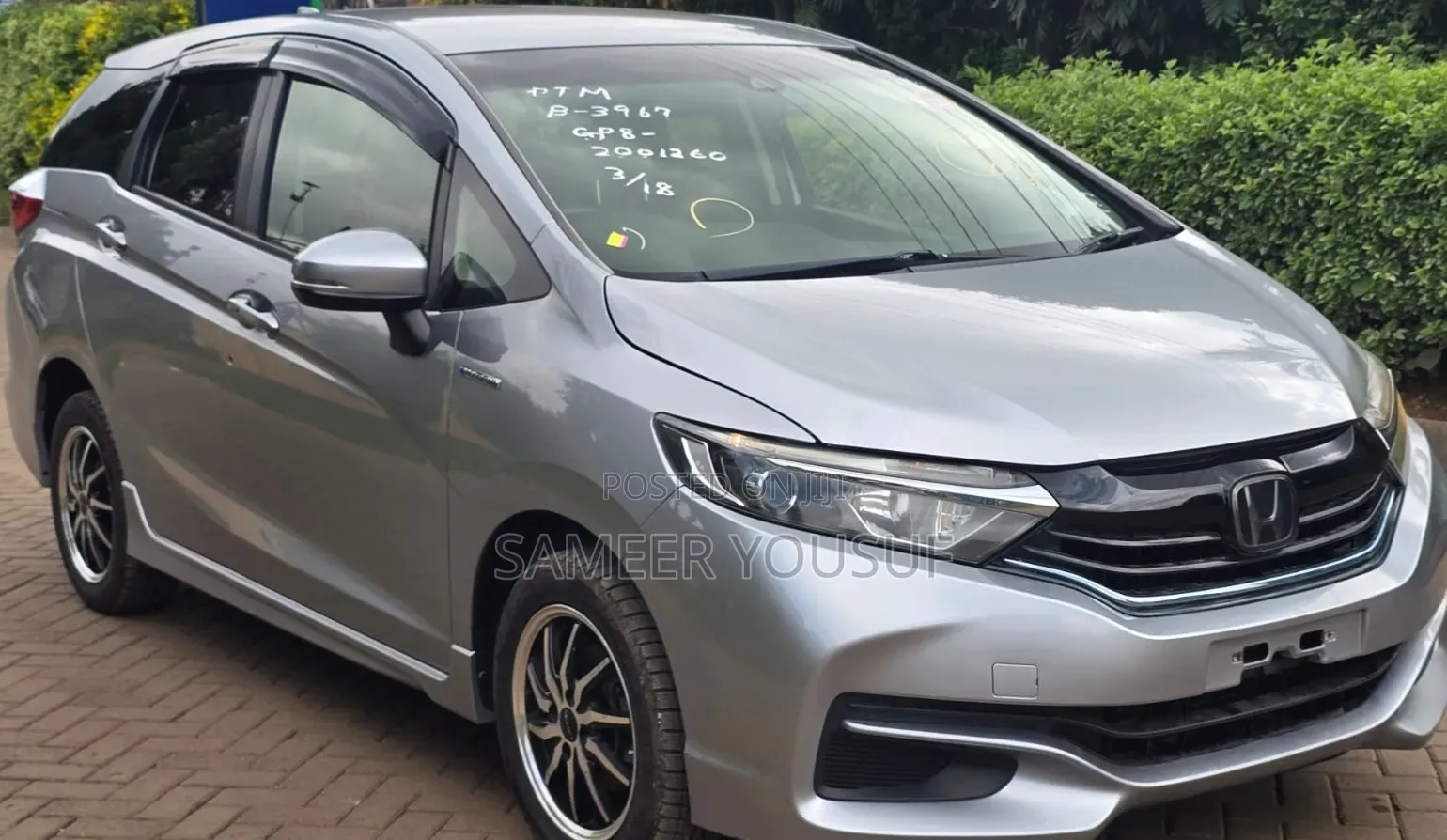 Honda Fit Shuttle 1.5 Hybrid 2WD 2019 Silver