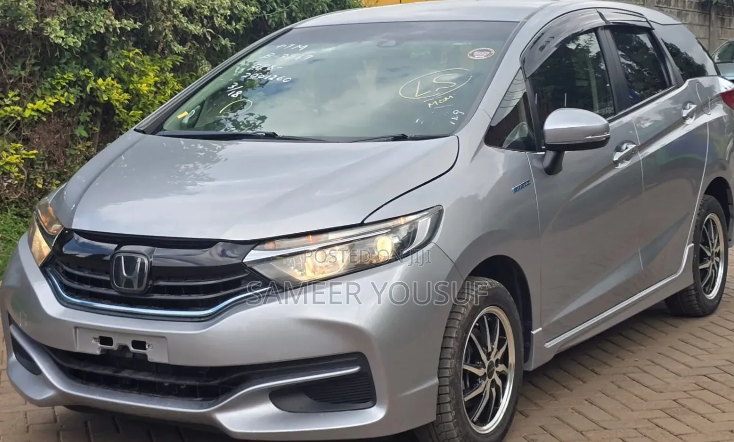 Honda Fit Shuttle 1.5 Hybrid 2WD 2019 Silver