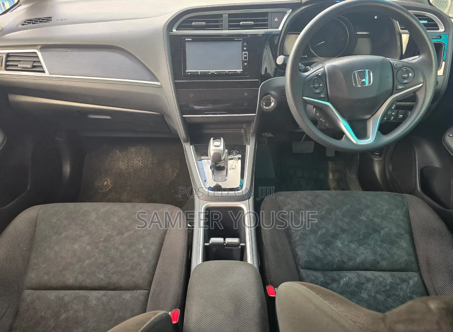 Honda Fit Shuttle 1.5 Hybrid 2WD 2019 Silver