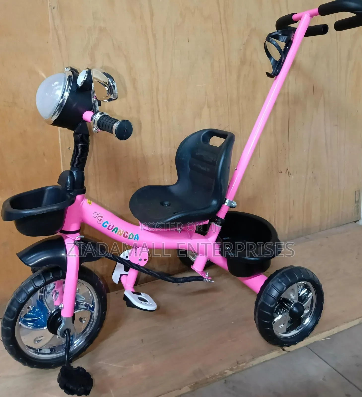 Kids Tricycle With Push Handle,Safety-Focused Design