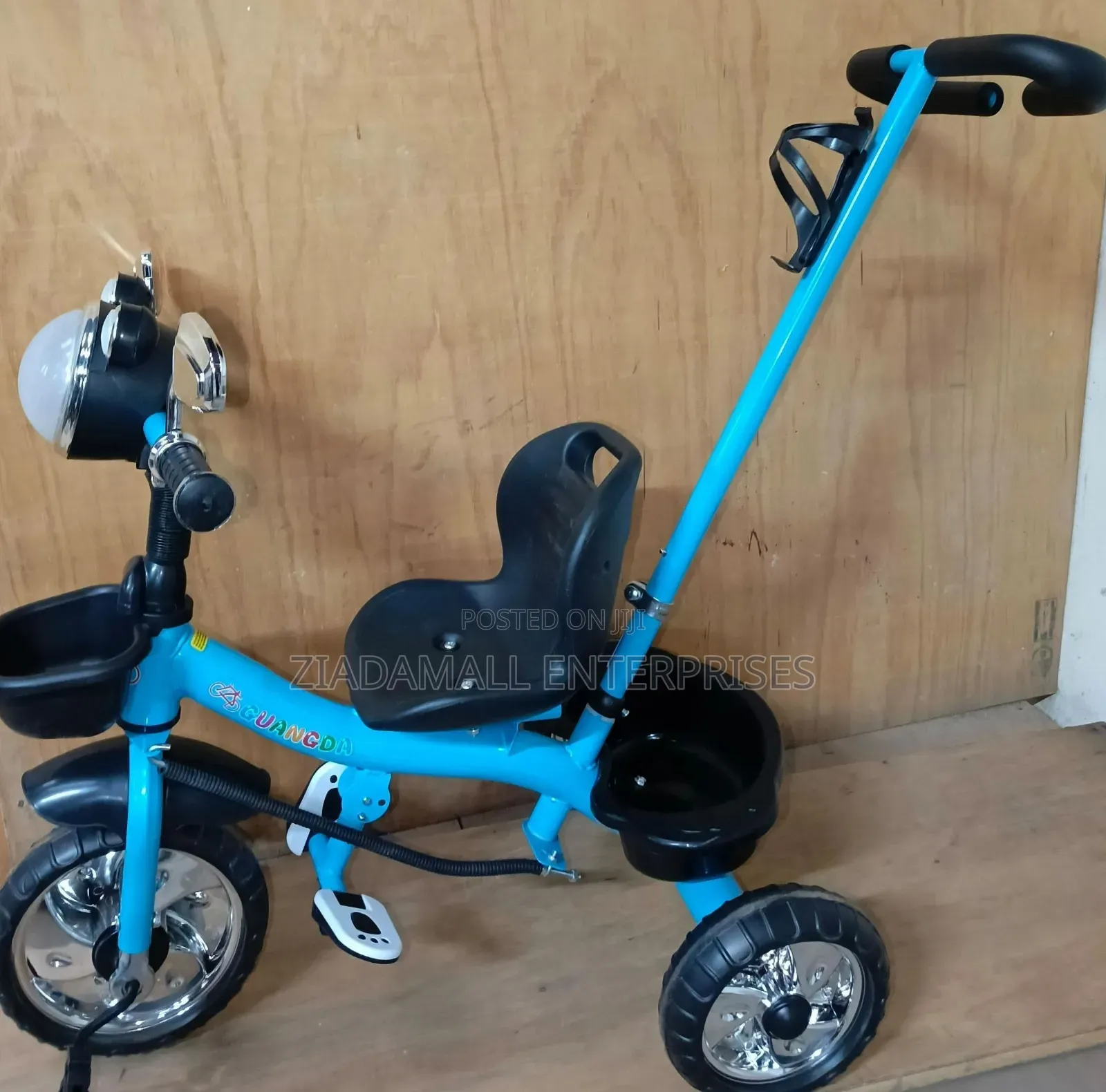Kids Tricycle With Push Handle,Convenience and Storage Features
