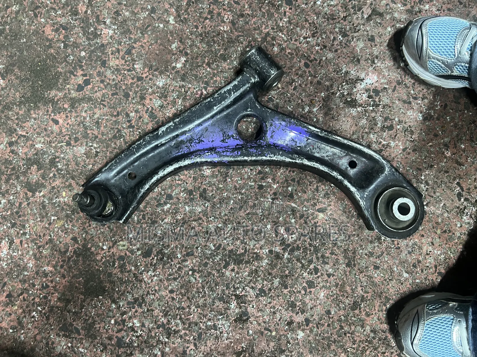 Control Arm Daihatsu Mira New Model