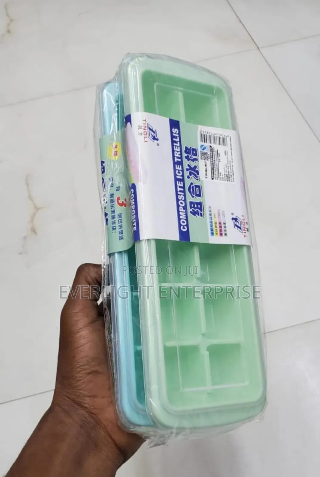 Ice Cube Tray Available*L