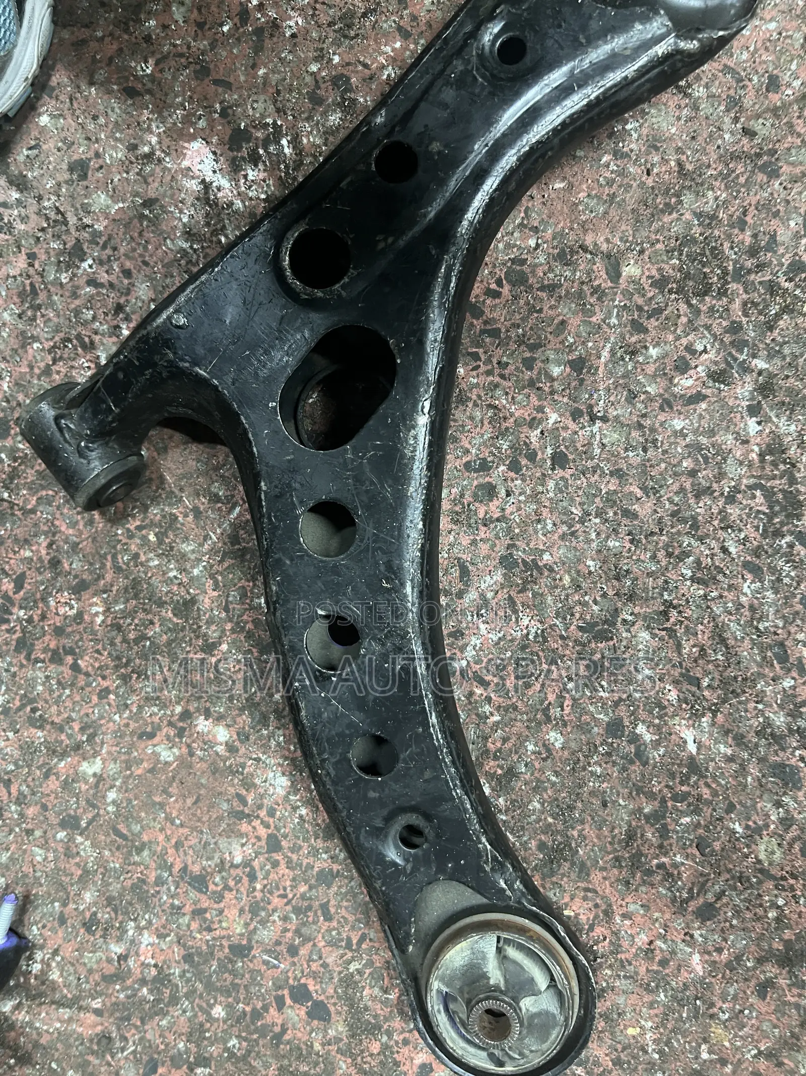 Control Arms Toyota Noah