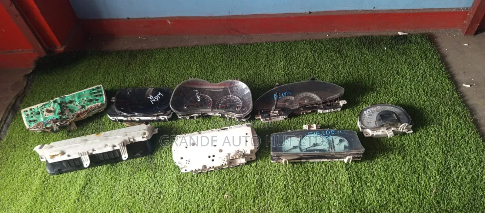 Clock Toyota,Nissan,Subaru,Suzuki,Mazda