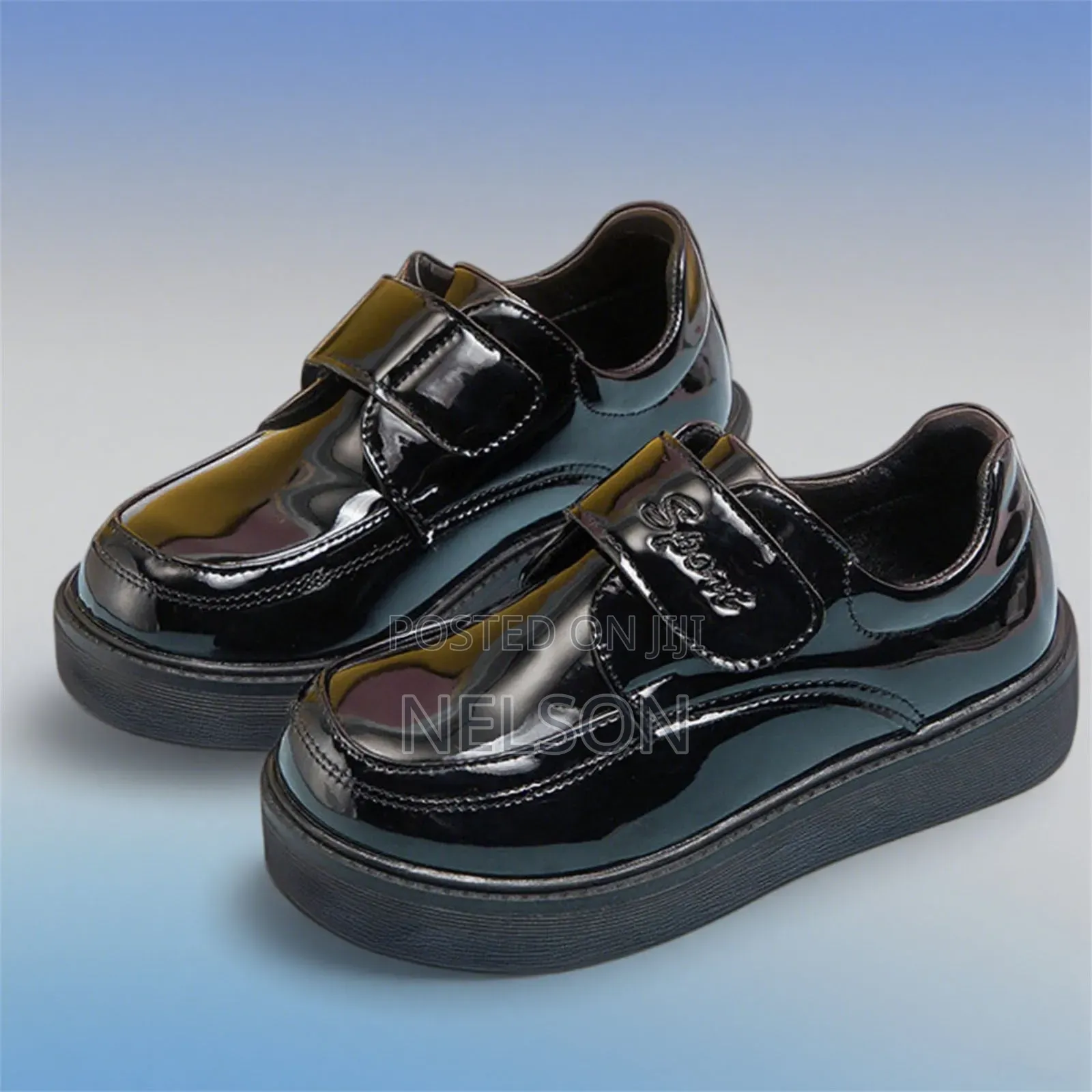 Trendy Unisex Black Oxford Leather