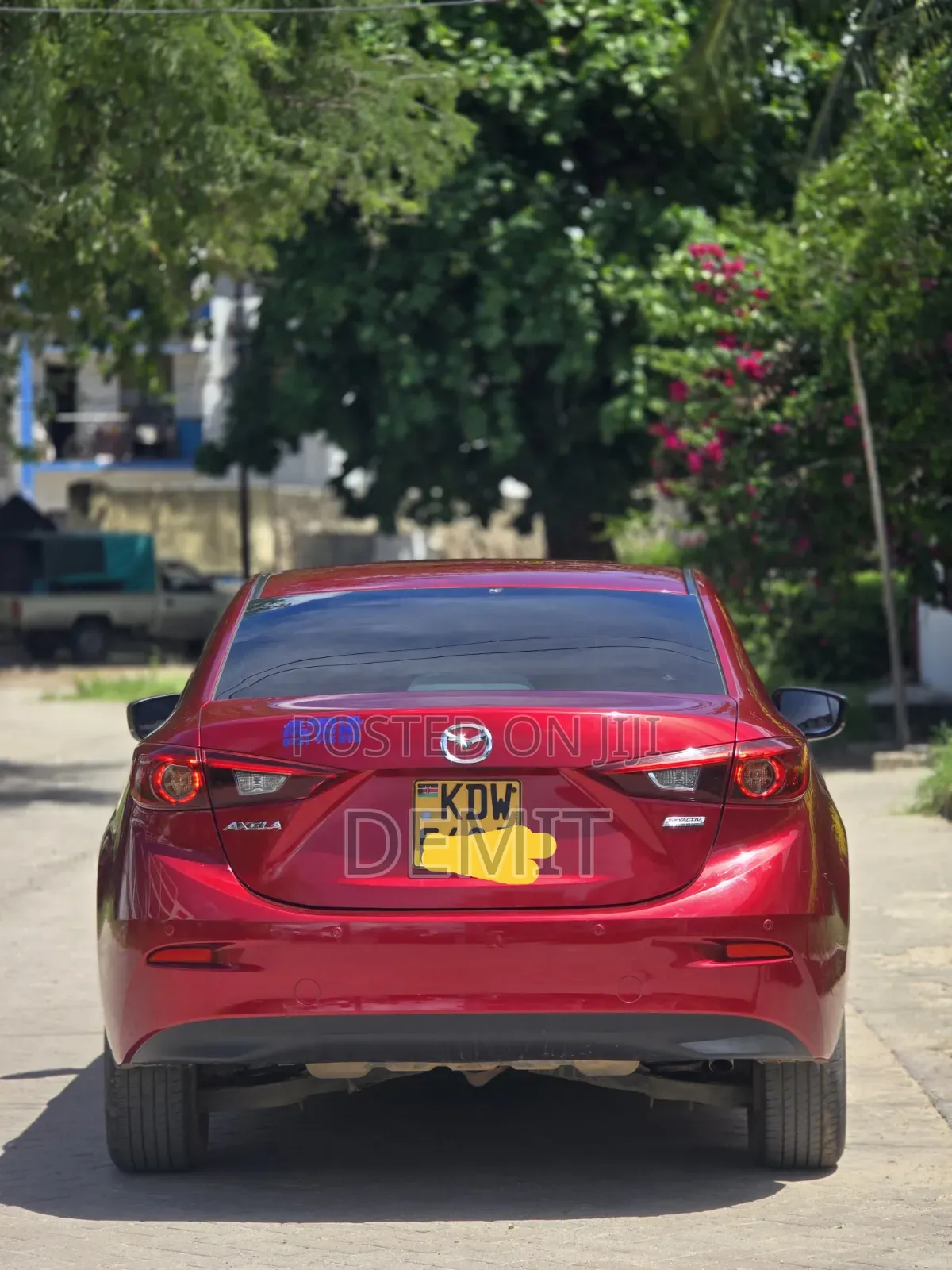 Mazda Axela 2018 Red