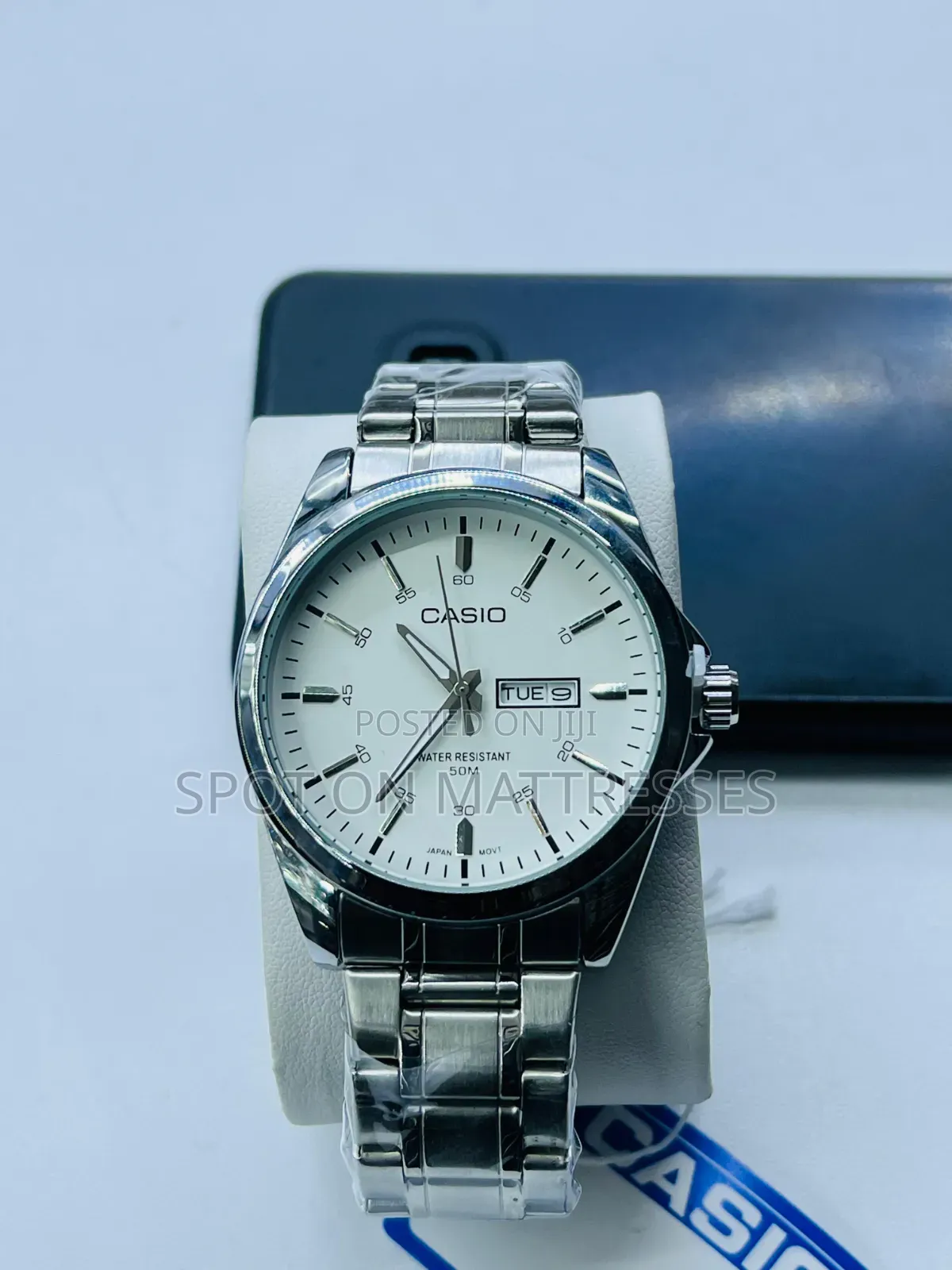 Casio Watches for Men. Stainless Steel. Luminous Hands. Date Window.