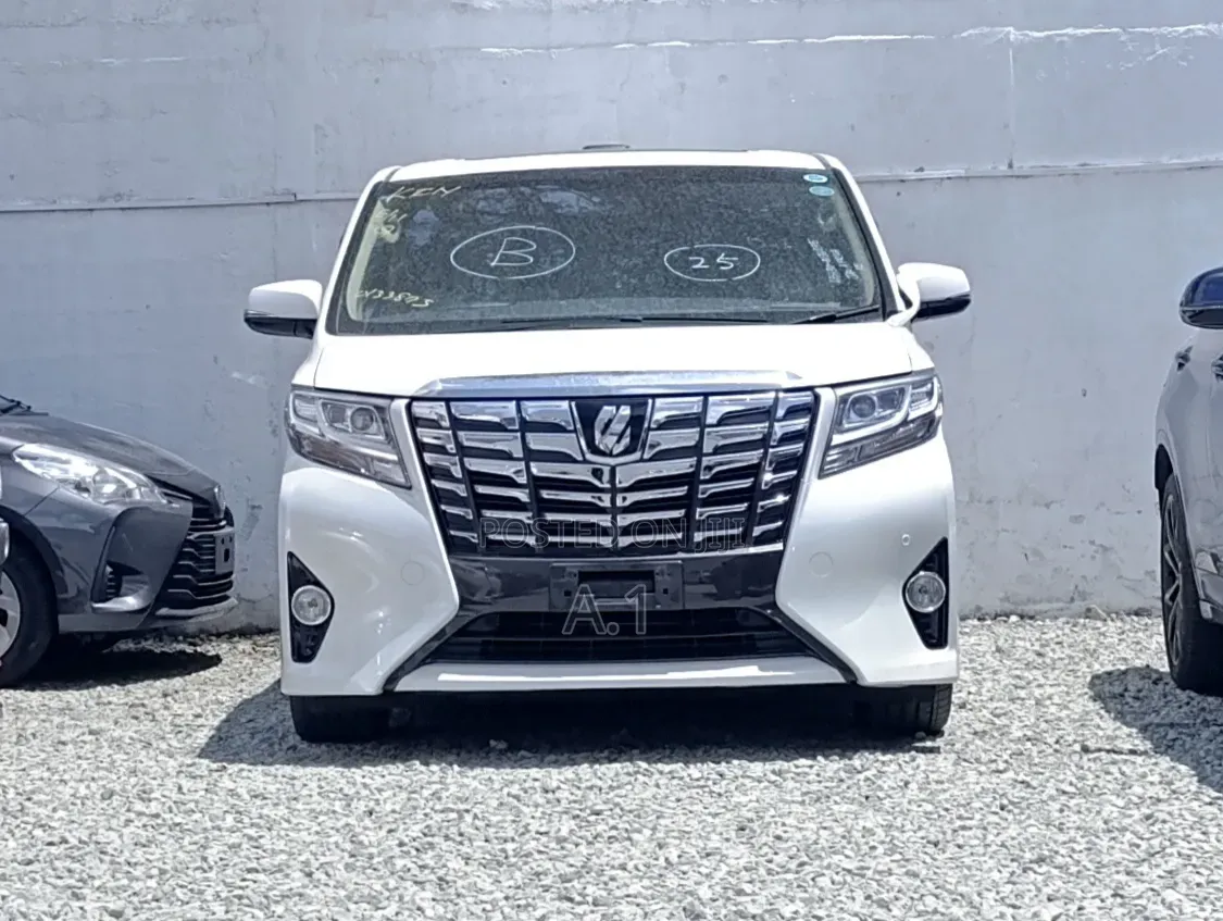 Toyota Alphard 2.5 Petrol FWD 2018 White