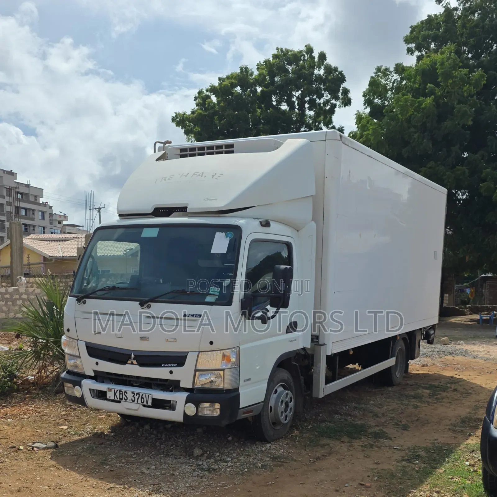 Mitsubishi Fuso Canter Truck
