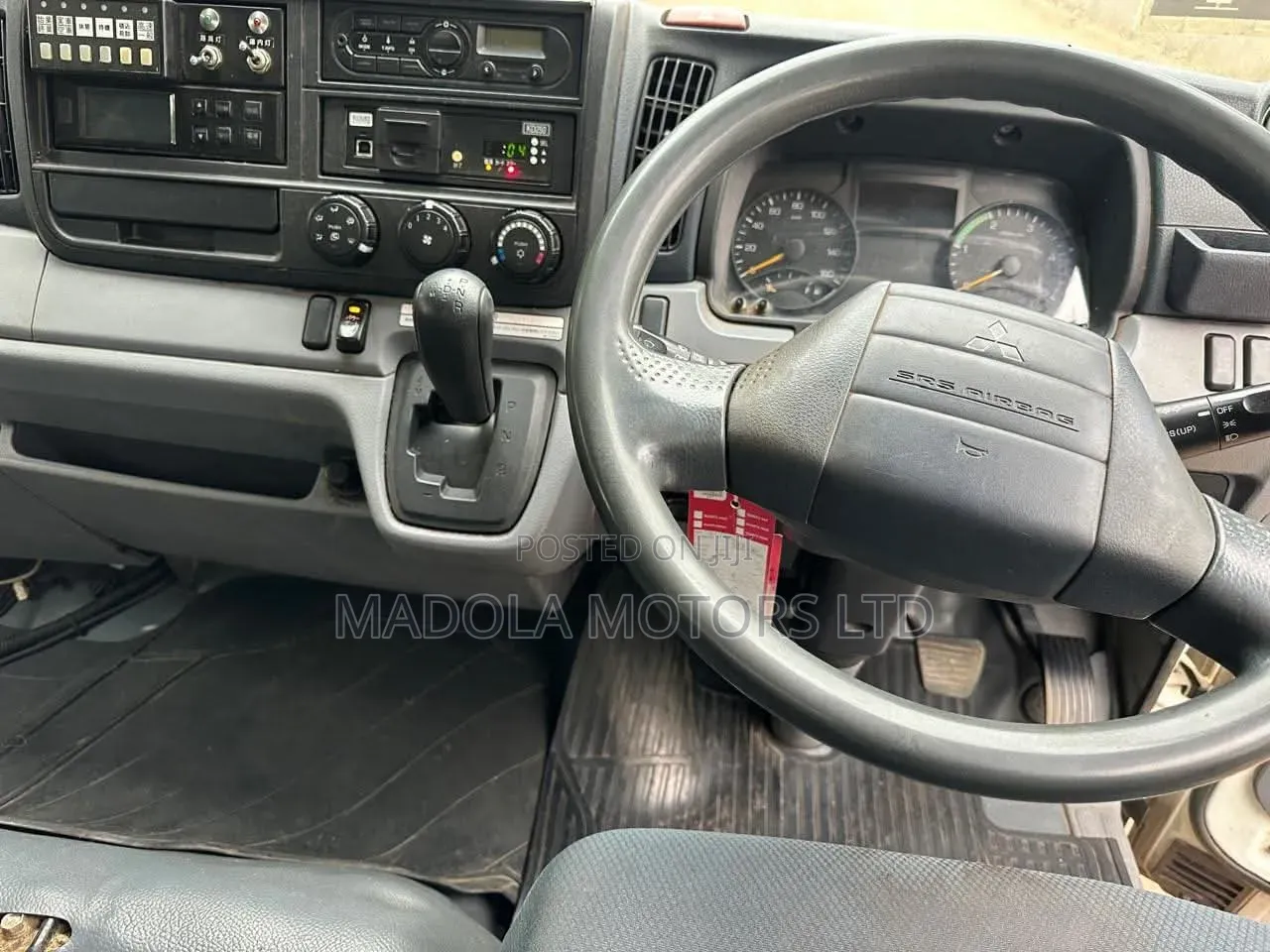 Mitsubishi Fuso Canter Truck