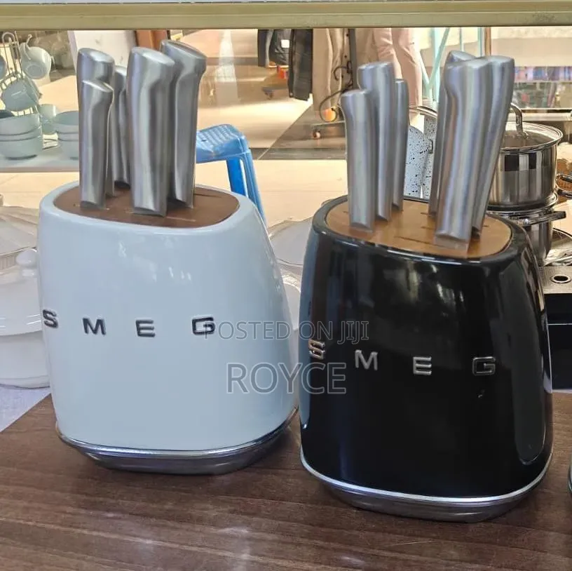 Smeg Knife Set