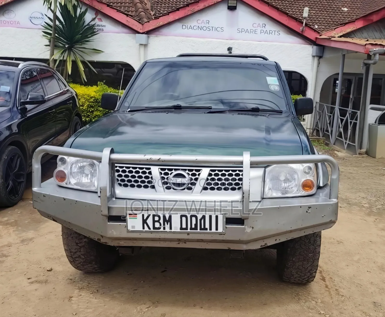 Nissan Hardbody 2010 Green