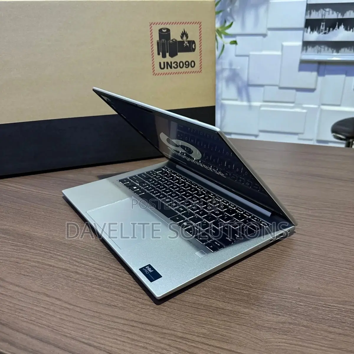 New Laptop HP EliteBook 840 G11 16GB Intel Core Ultra 7 SSD 512GB