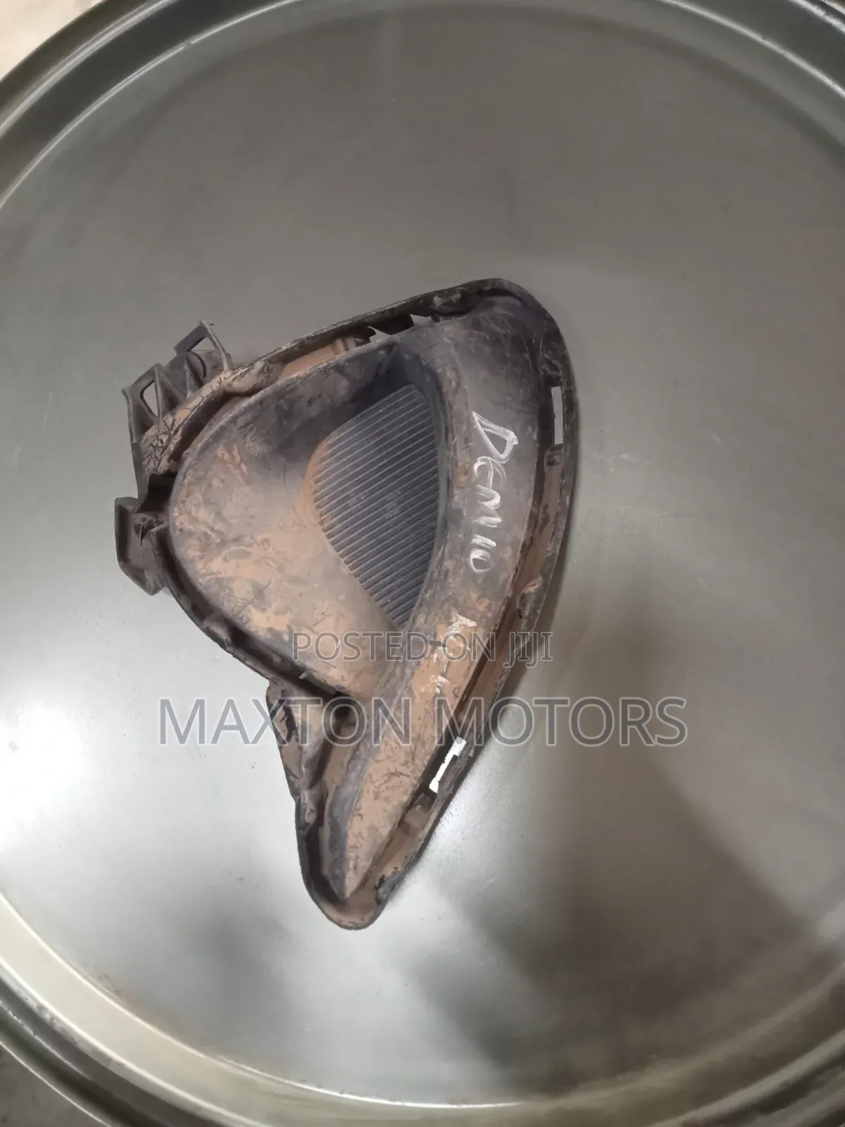Mazda Demio Dej 2015 Foglight Cover