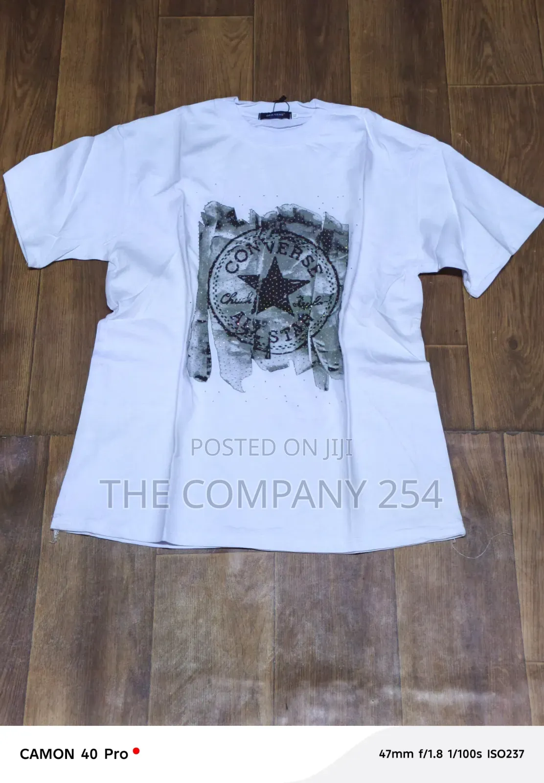 Quality Casual Cotton Designer Glitter T Shirts Available