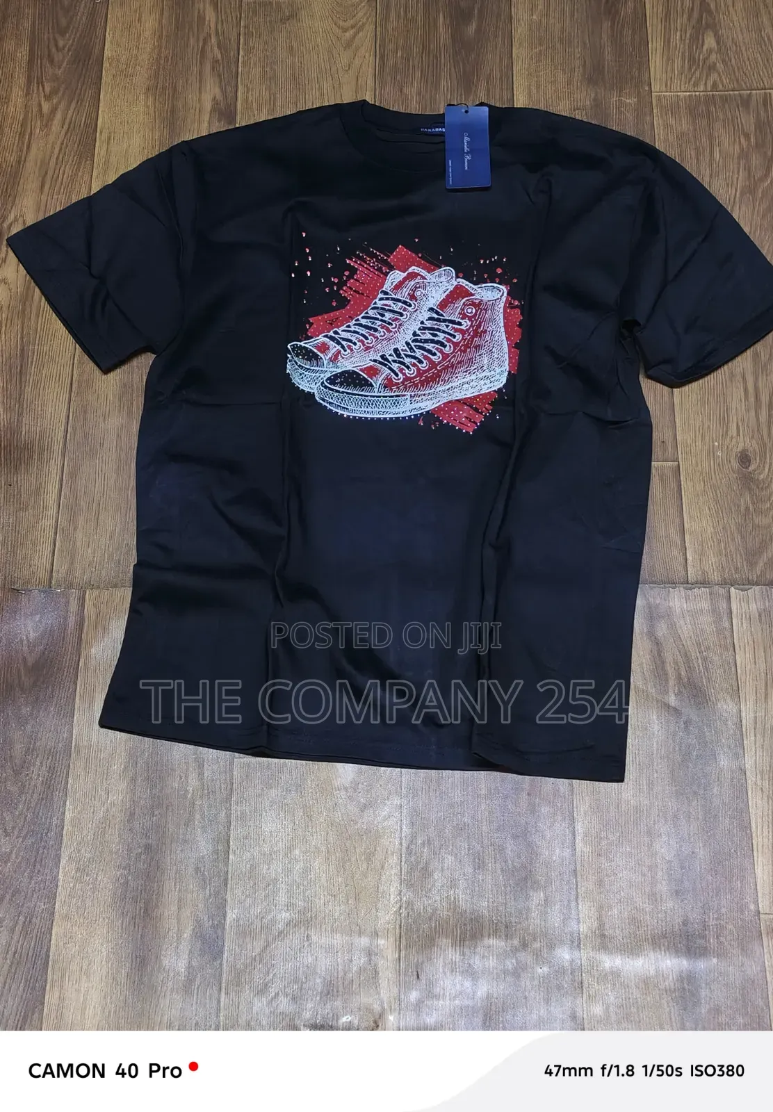 Quality Casual Cotton Designer Glitter T Shirts Available