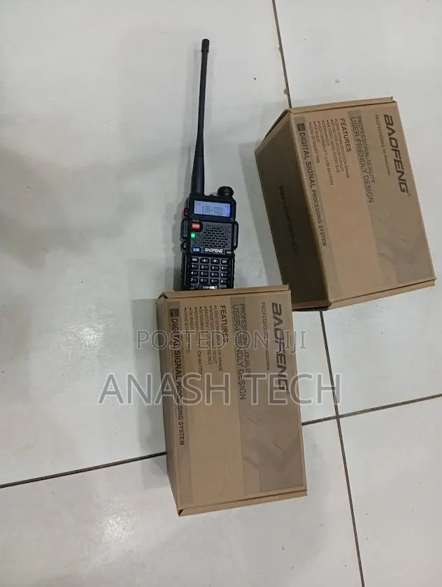 Baofeng Uv-5r Walkie Talkie 3km-5km Distance 128channels