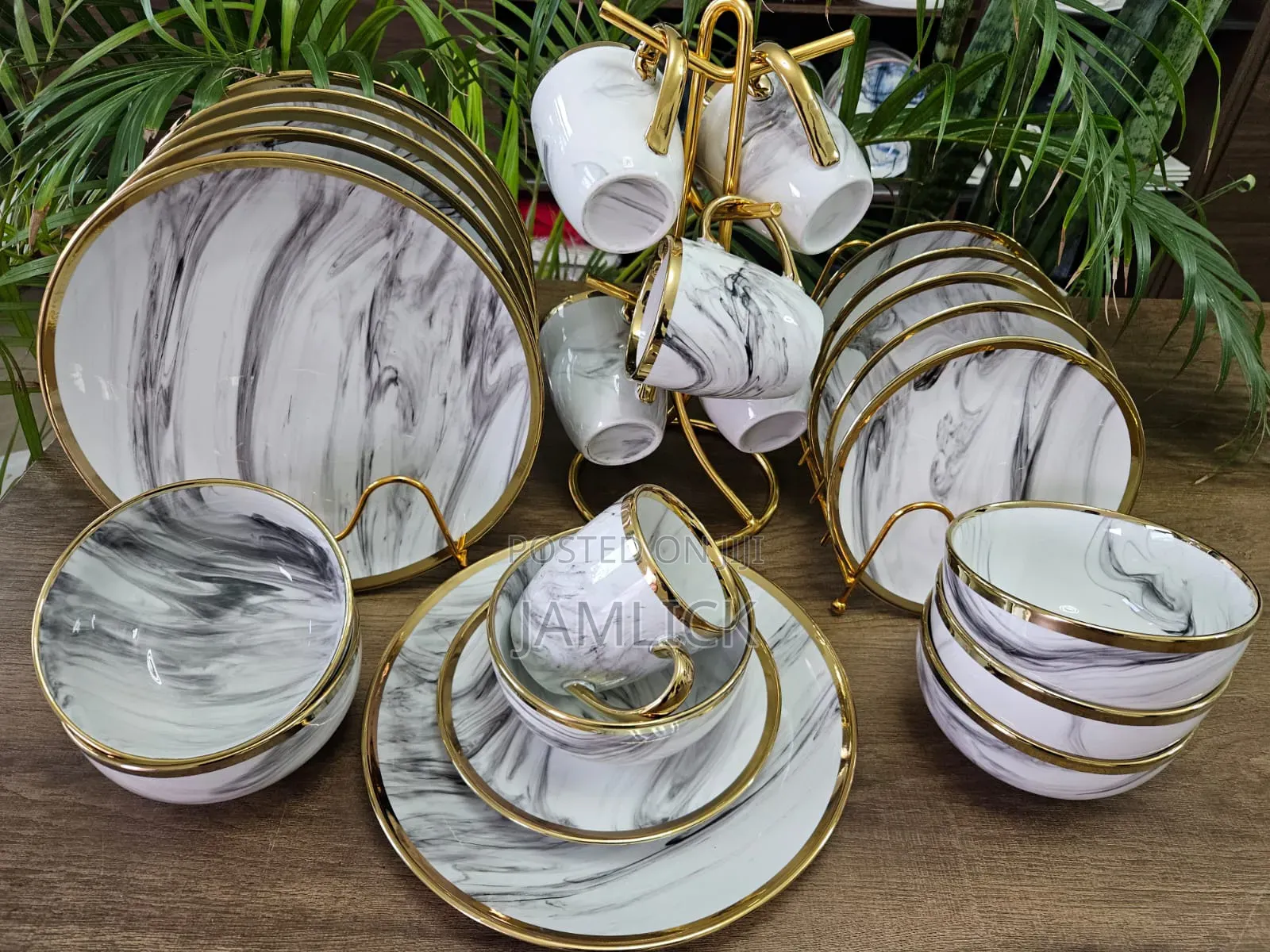 24pcs Gold Rimmed Trendy Dinner Set Plates Bowls Cups - Pt