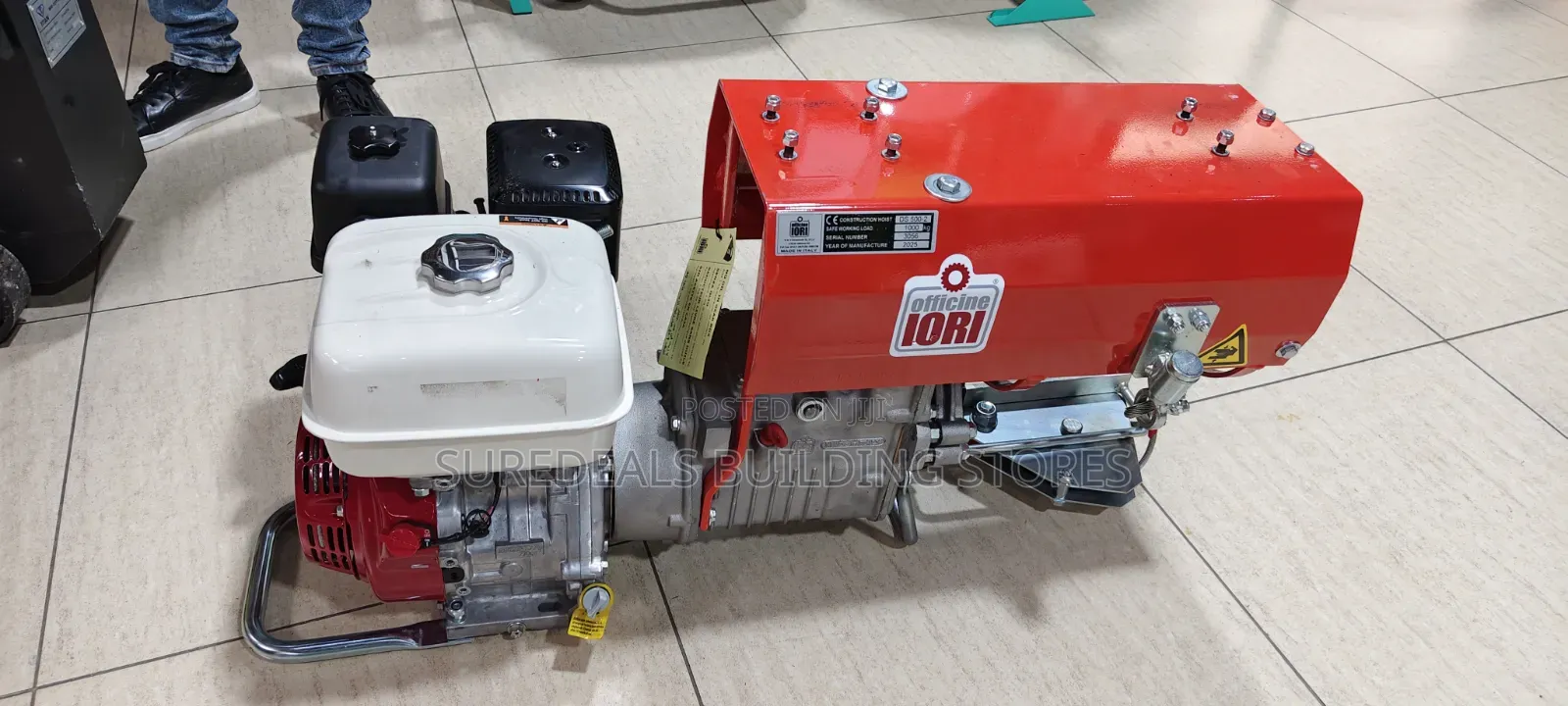 Concrete Hoist Machine Powered by a Honda Gx270 Petrol Engine.