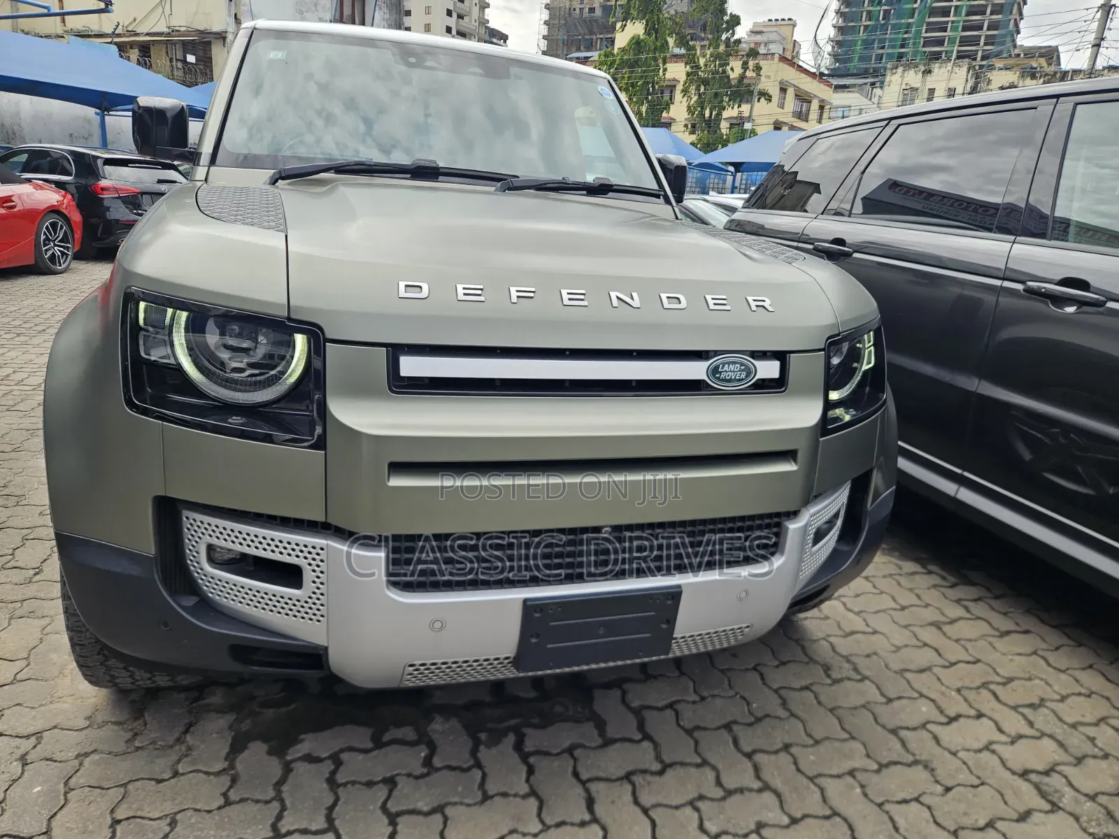 Land Rover Defender 2022 Green