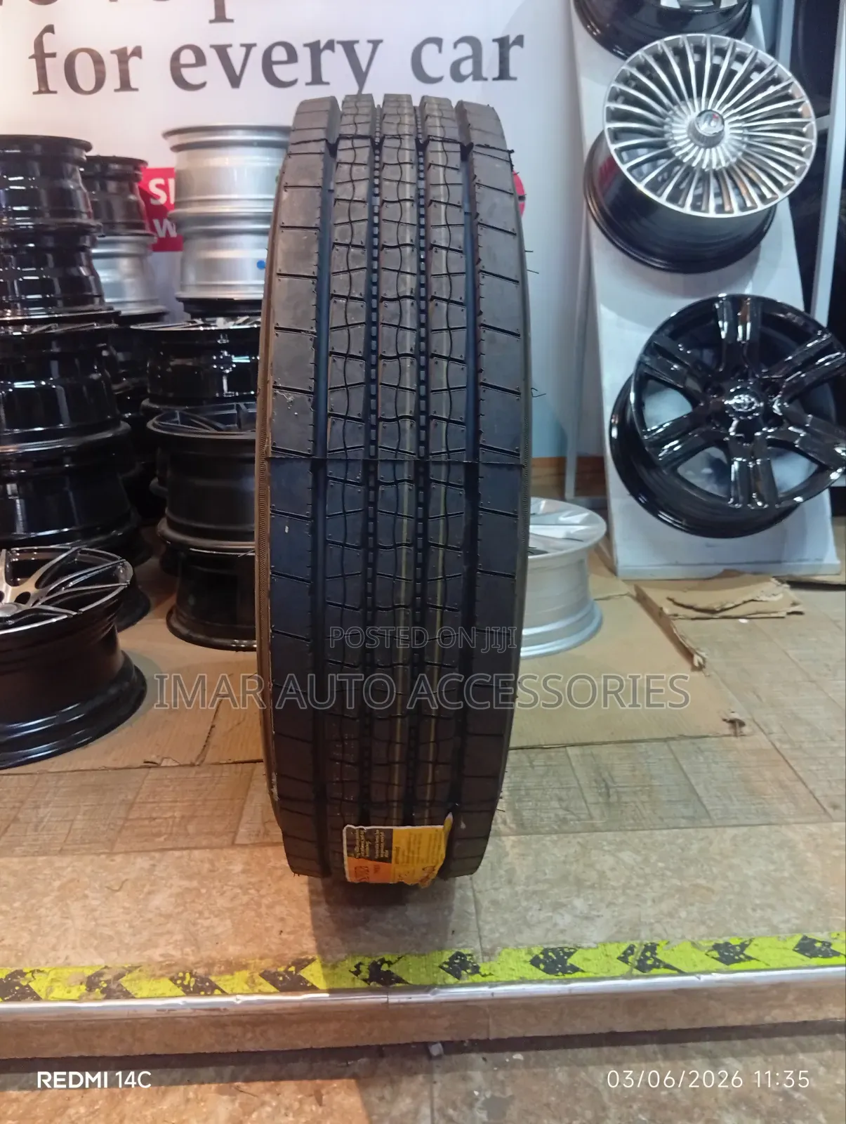 Runever Ru615 9.5r17.5 Commercial Truck Radial Tire