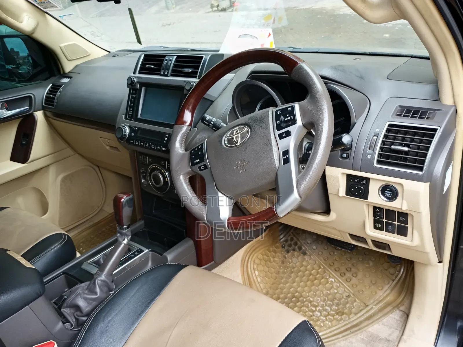 Toyota Land Cruiser Prado 2.8 D-4D 2015 Black