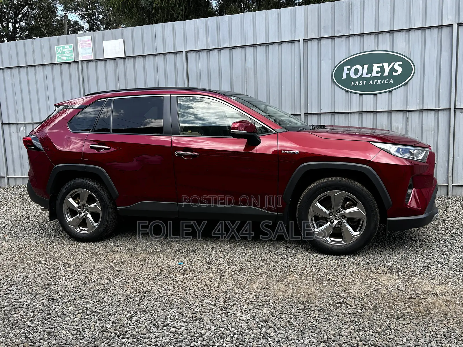Toyota RAV4 Hybrid 2020 Red