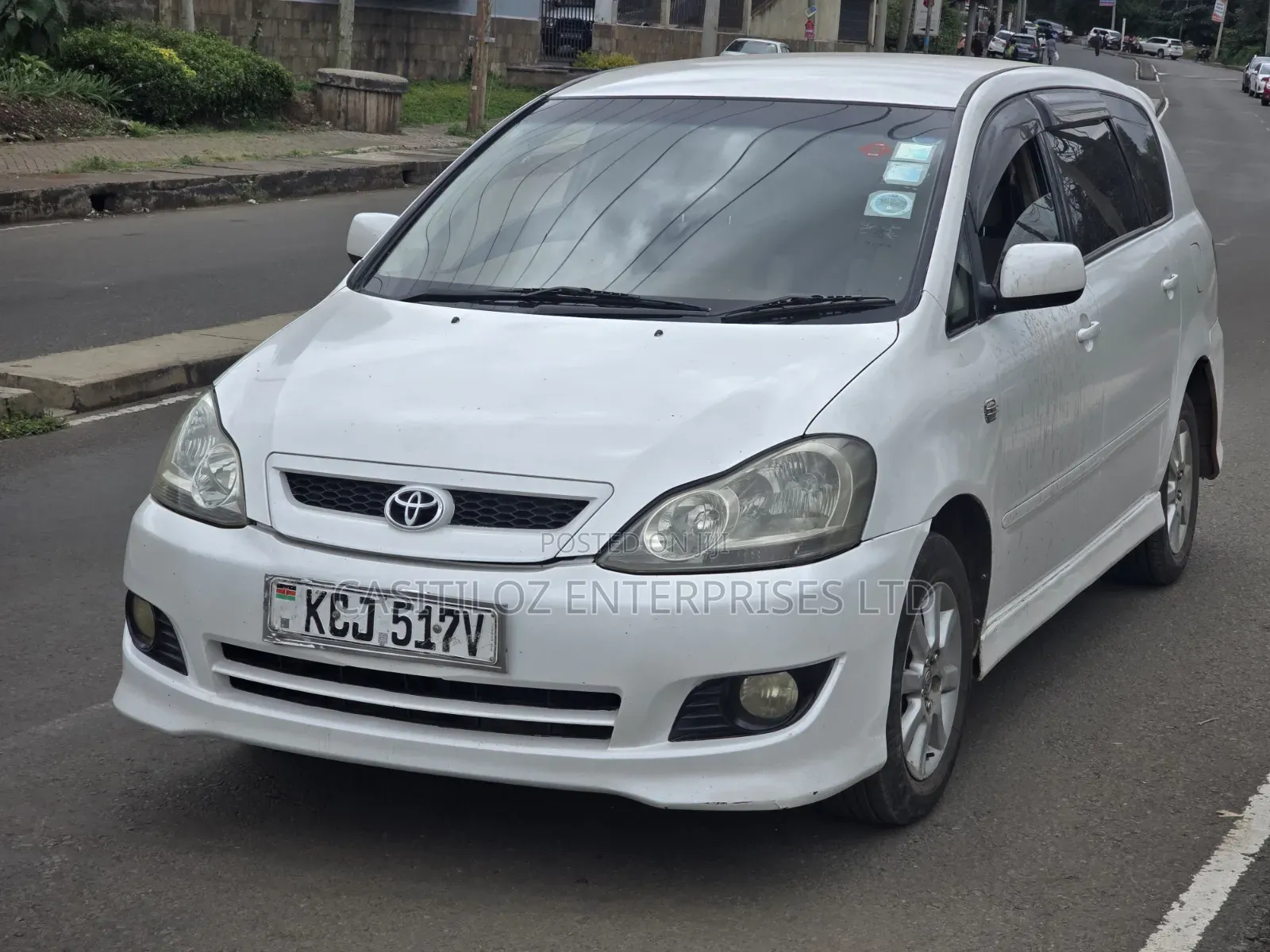Toyota Ipsum 2008 White
