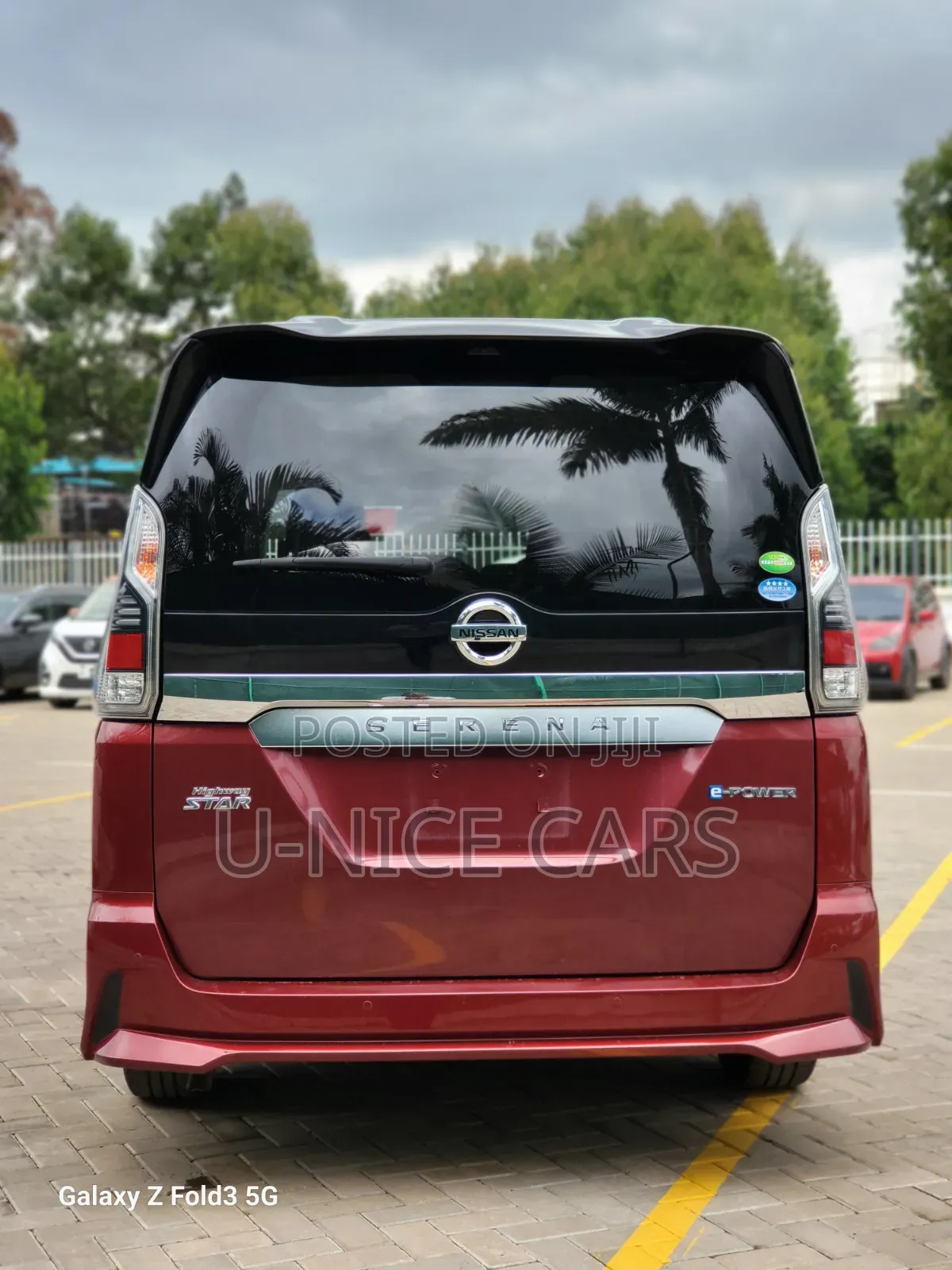 Nissan Serena 2019 Maroon