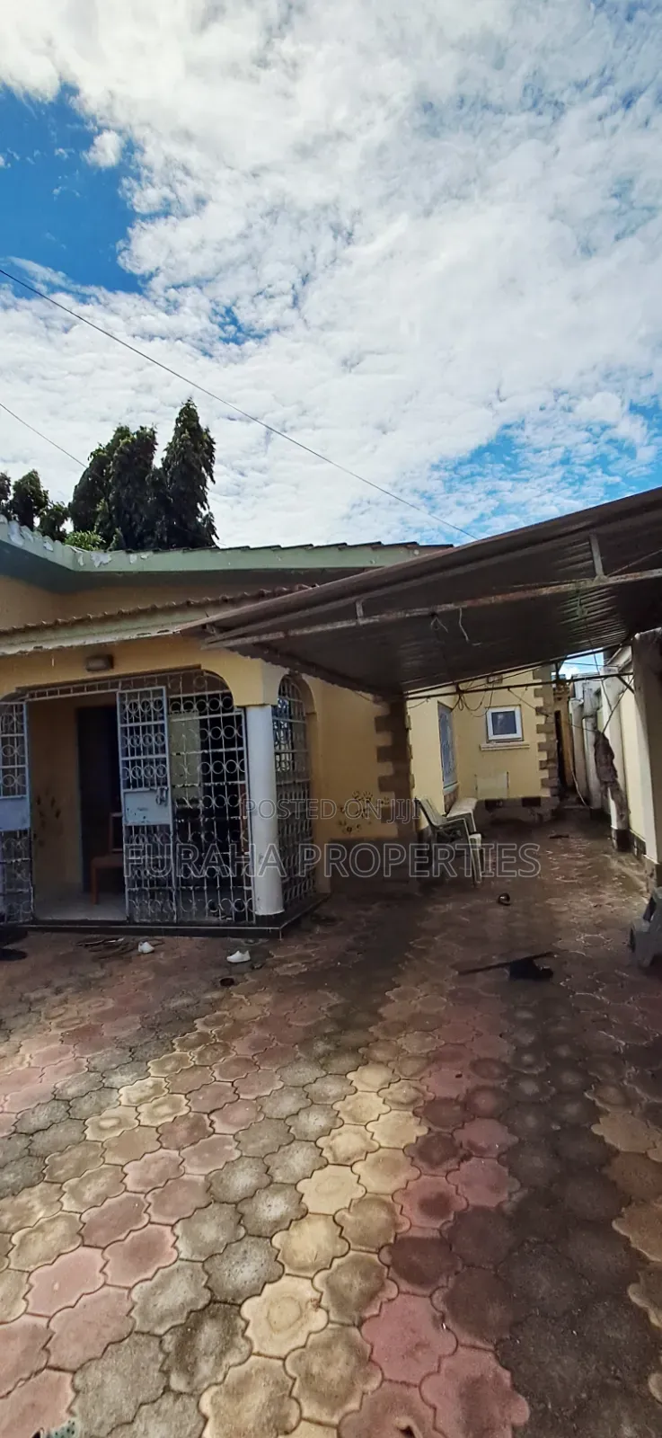 3bdrm Bungalow in Bamburi, Mtambo for sale