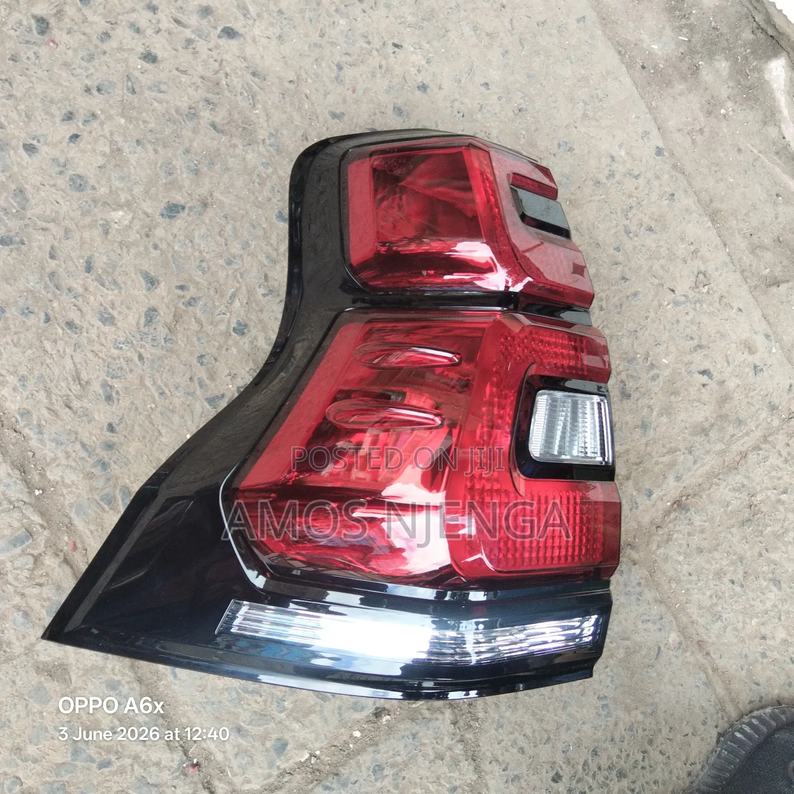 Toyota Landcruiser Prado 165 Taili Light