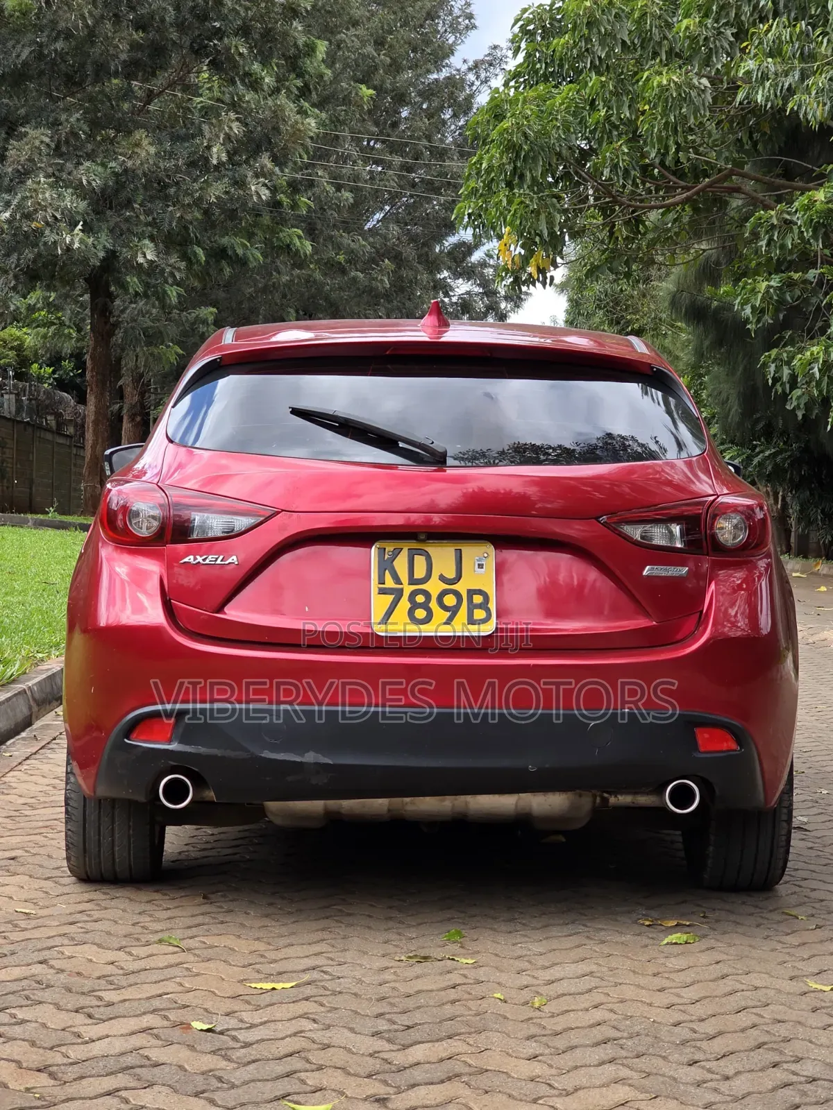 Mazda Axela 2015