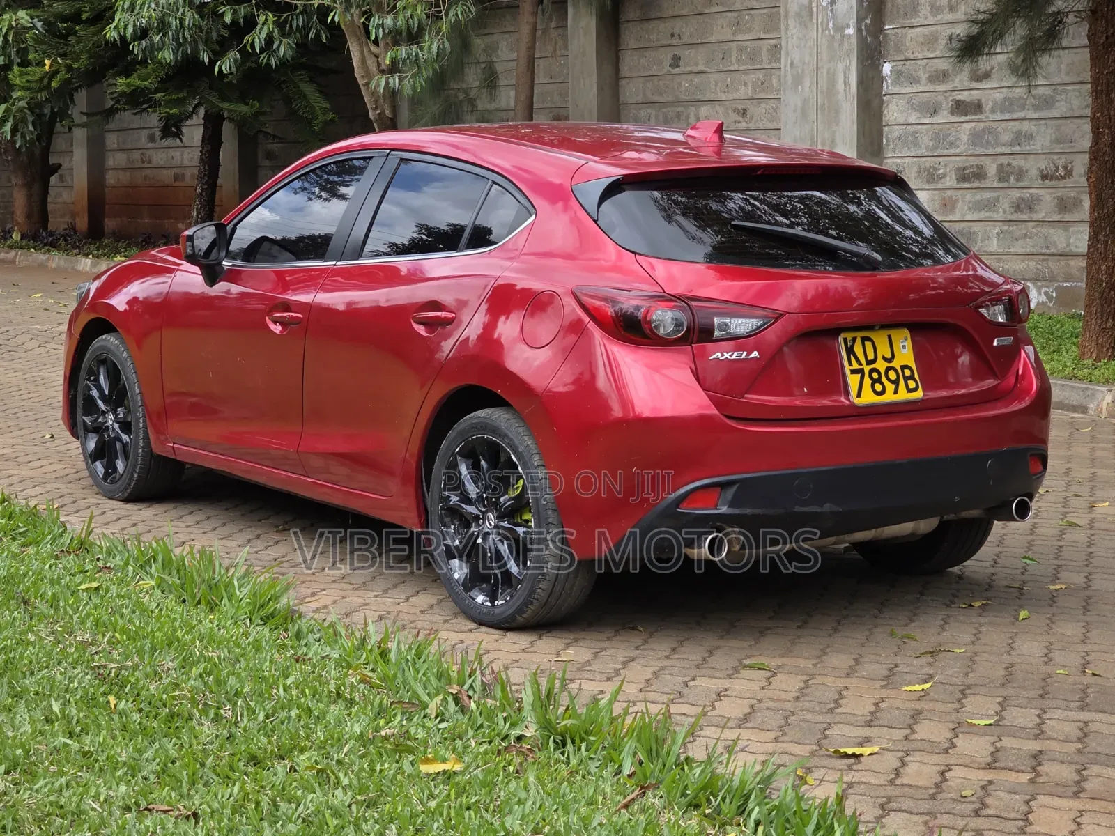 Mazda Axela 2015