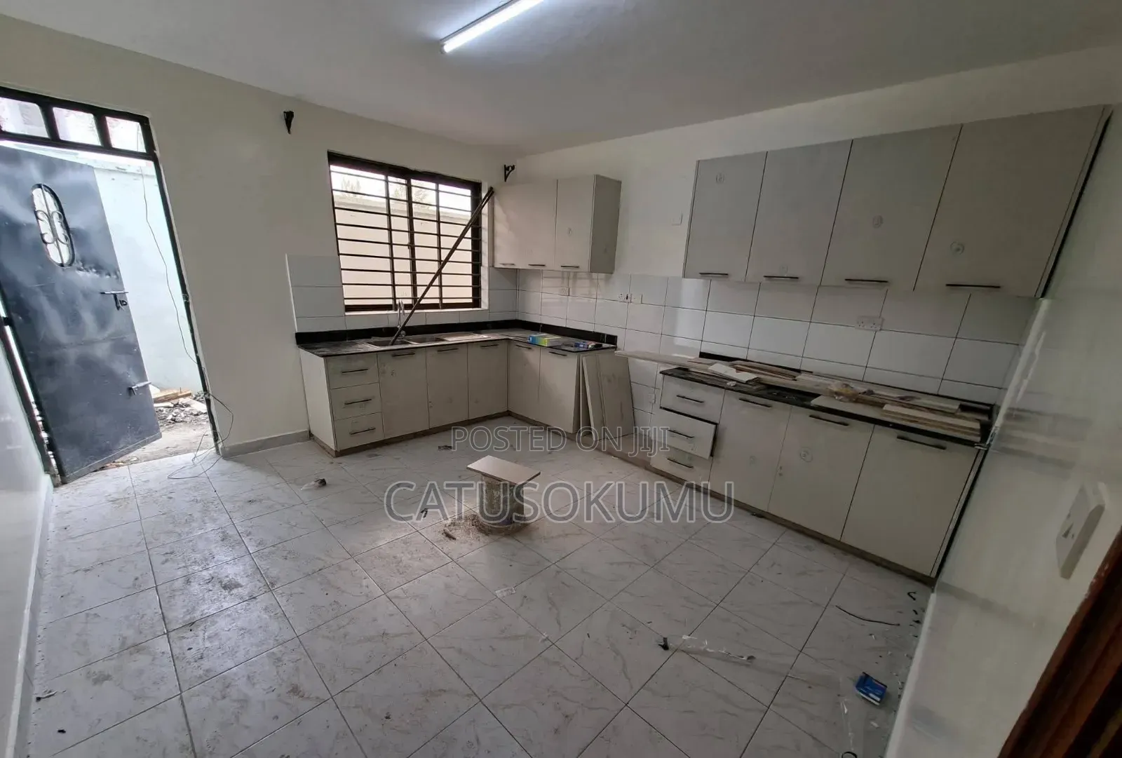 4bdrm Duplex in Syokimau, Gateway Mall Area for rent