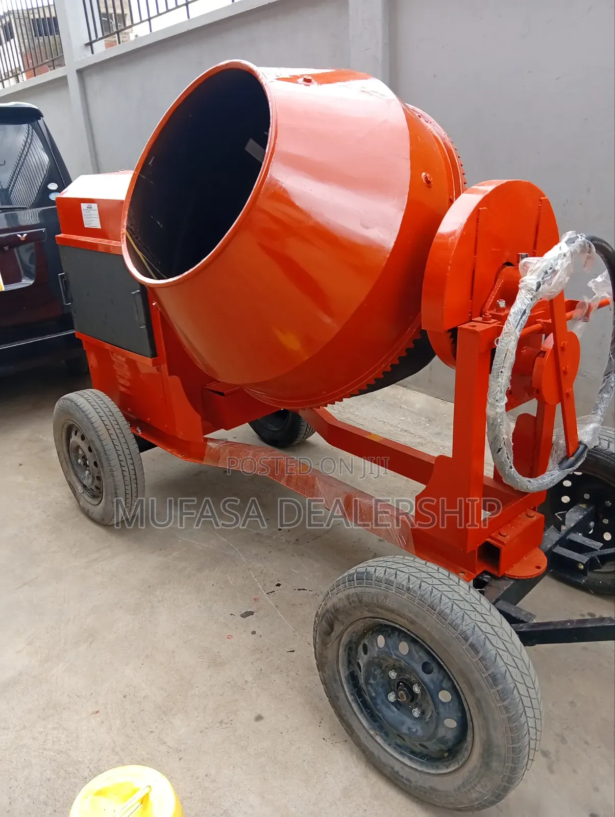 New Construction Concrete Mixer