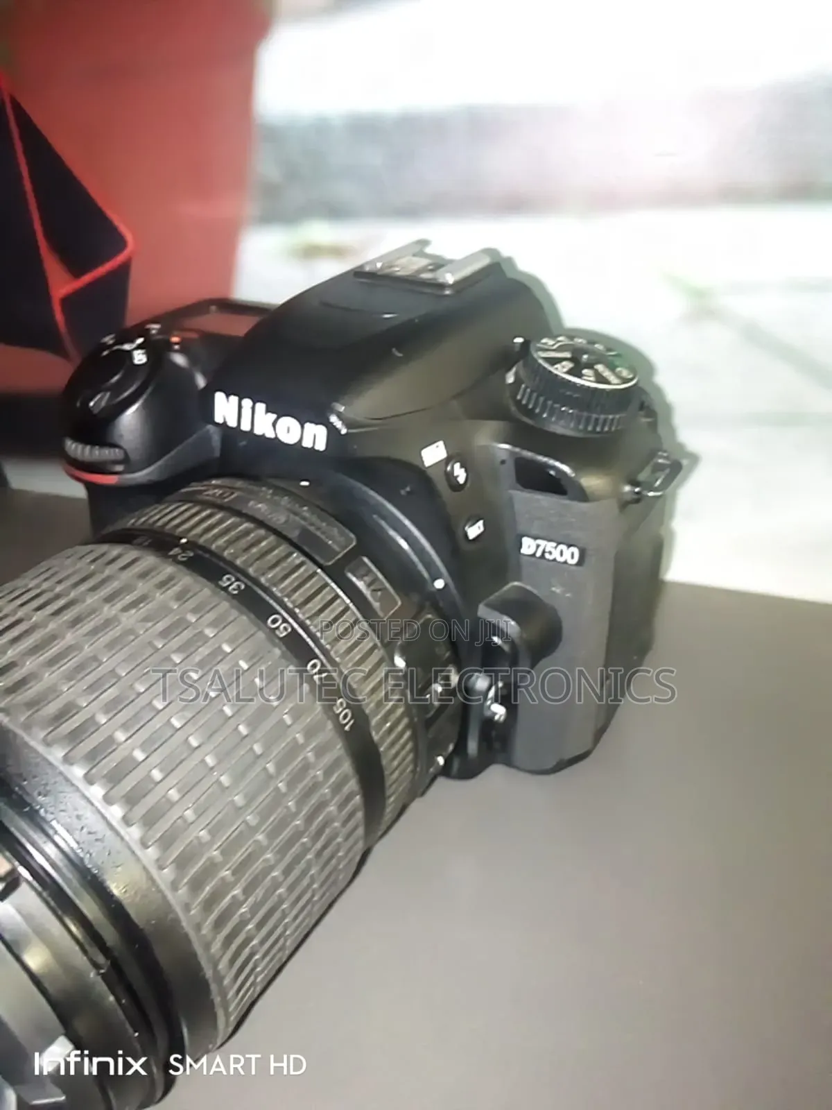 Nikon D7500